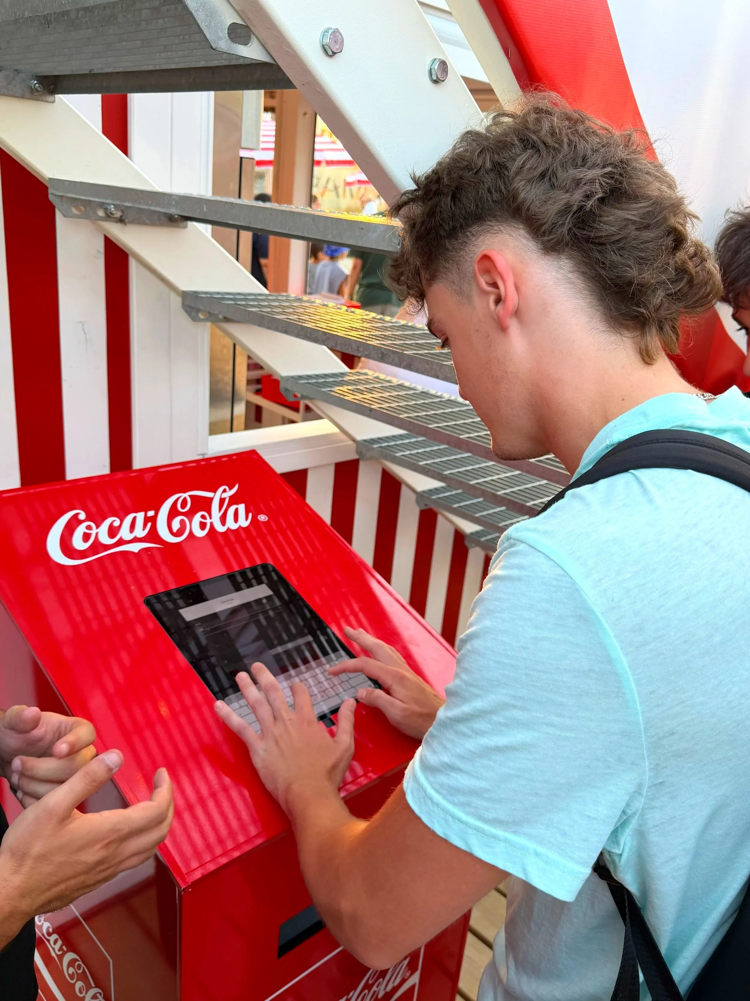 Coca-Cola_PhotoBooth_AI_SayCheese.jpg