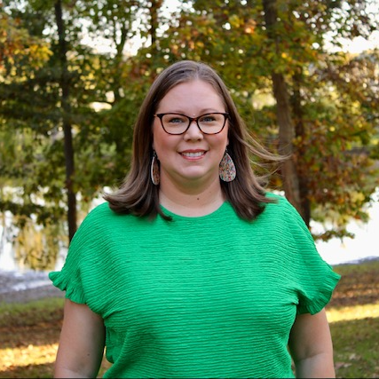 Head shot of Caitlin King