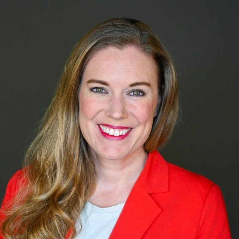 Head shot of Tamara Davis