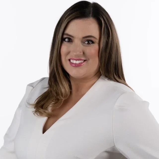 Head shot of Kristin Taylor