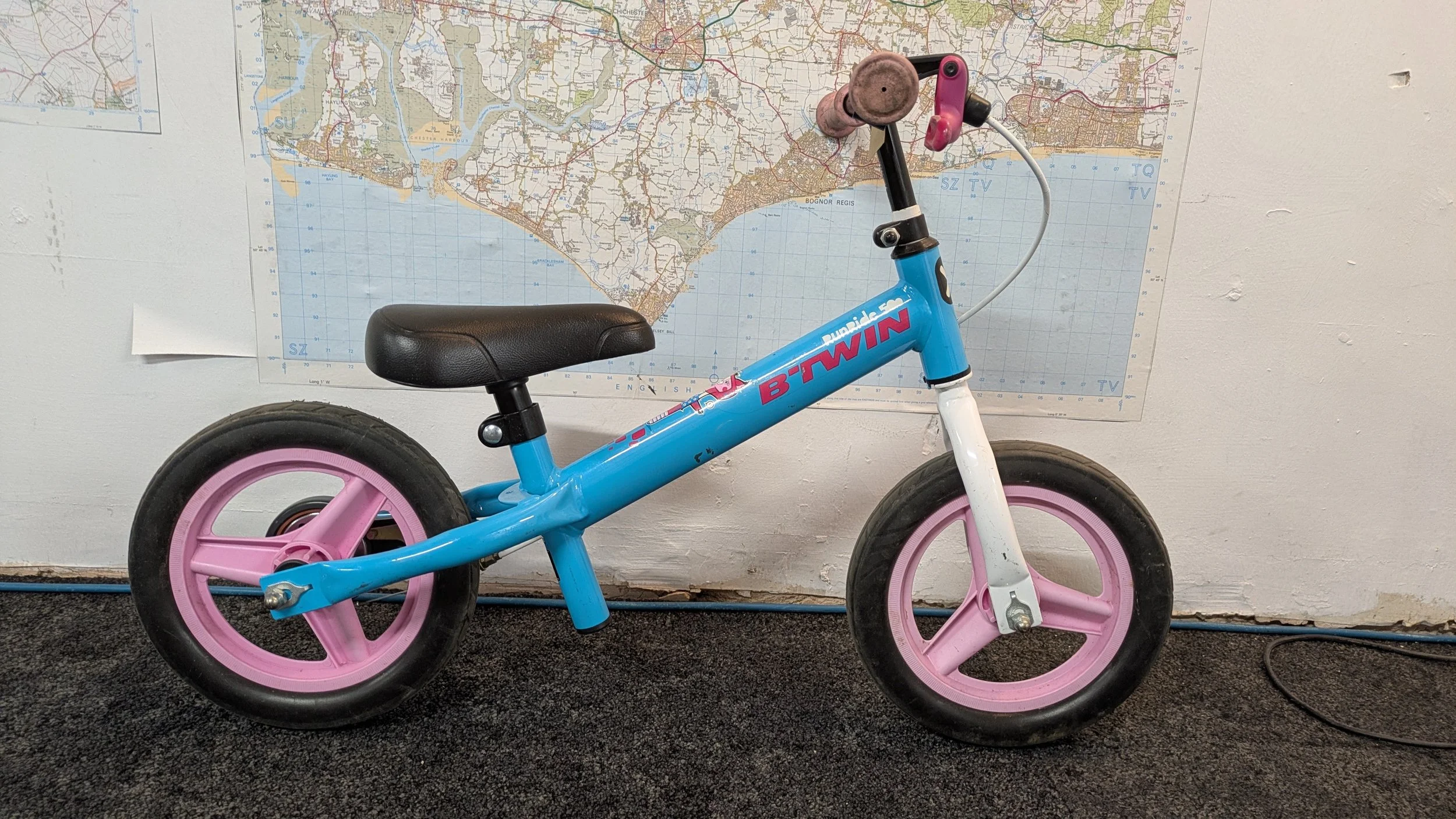 B-Twin Runride 500 Balance Bike