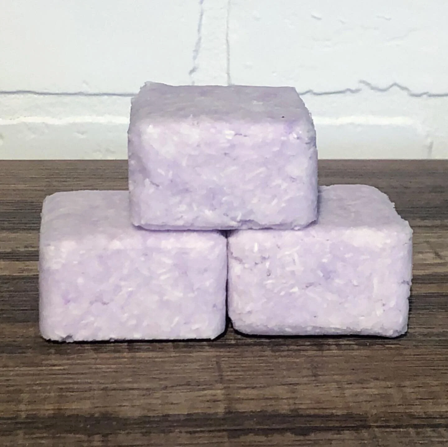 Shampoo Bars.  No plastic waste and sulphate free.  Lavender + Mint and Cedar +Mint.  Link in bio  #shampoobars #lavendereasentialoil #peppermintessentialoil #cedaressentialoil #zerowaste #smallbusiness #sulphatefree #albertasmallbusiness #westlock #
