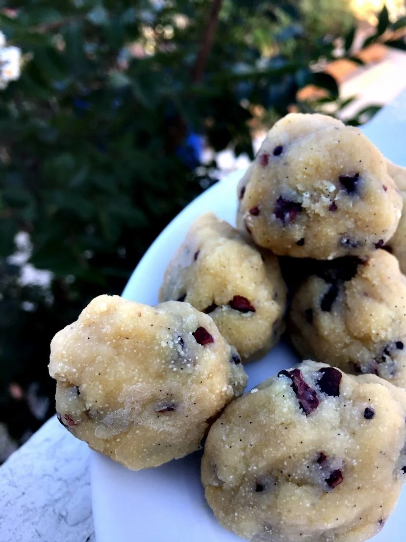 Keto Cookie Dough Balls