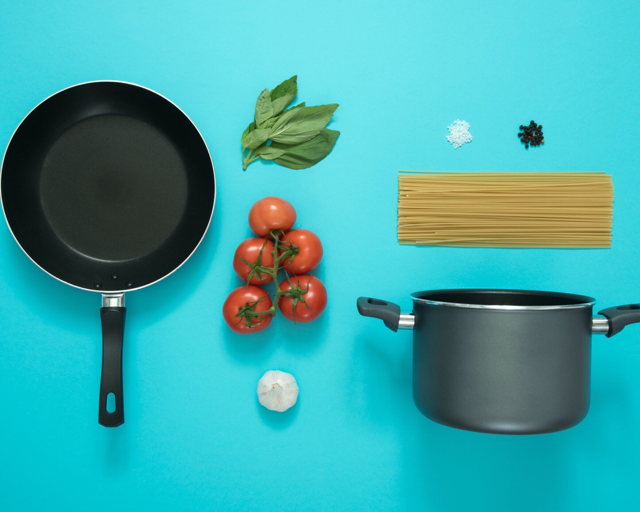 22 Unnecessary Kitchen Items You Can Be Rid of for a Fun and Free Cooking Experience