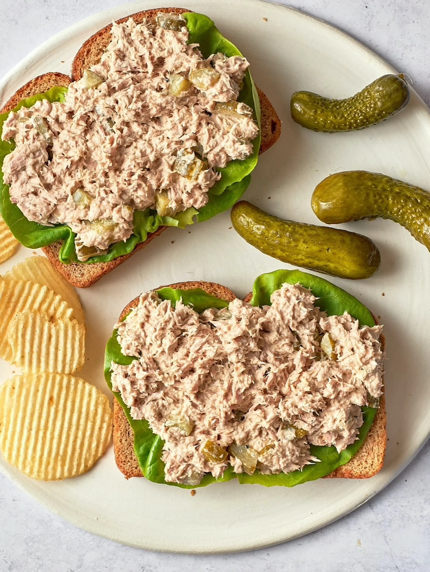 What to make in March! 
Dill Pickle Tuna Salad (Simply Recipes)
Blue Chai Iced Latte (@herbsandkettles )
Martha Stewart&rsquo;s Cheater Mac &amp; Cheese (Simply Recipes)
Lemon Lush (Simply Recipes)
2-Ingredient Cherry Cobbler (Simply Recipes) 
.
Easy