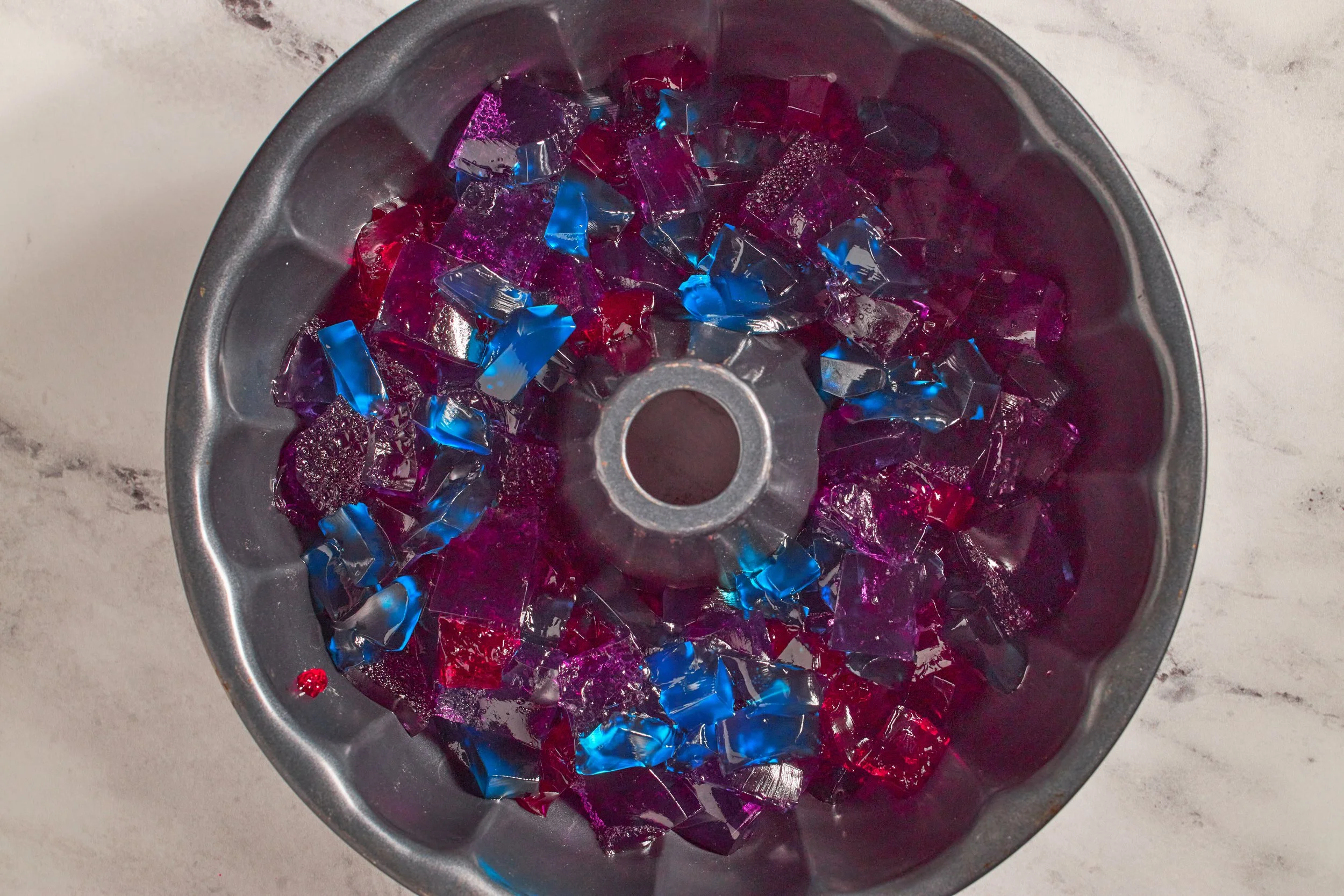 broken glass jello bundt cake pan