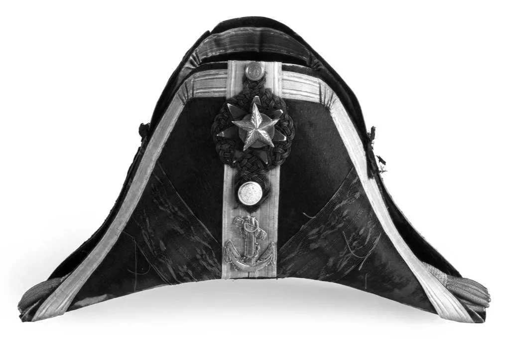 Historical Arms, Armor &amp; Militaria