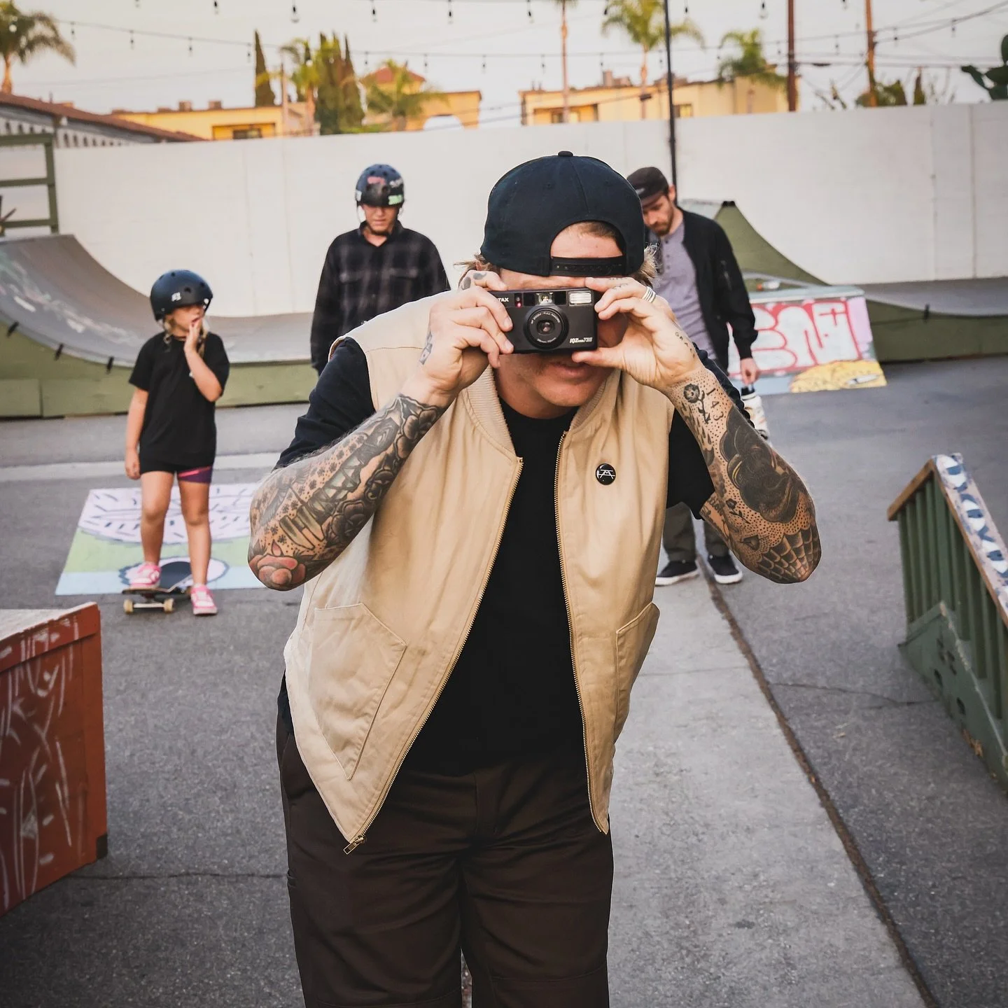 Come join us tonight (Monday) for Mess Halls Devotion &amp; Dialogue with Andrew Wilkinson @awilkinsontattoo from 7:00-8:00PM (Pacific Standard Time). 

To receive Zoom access use the link in our STORIES and click &ldquo;Join the Mess&rdquo;. 

Ancie