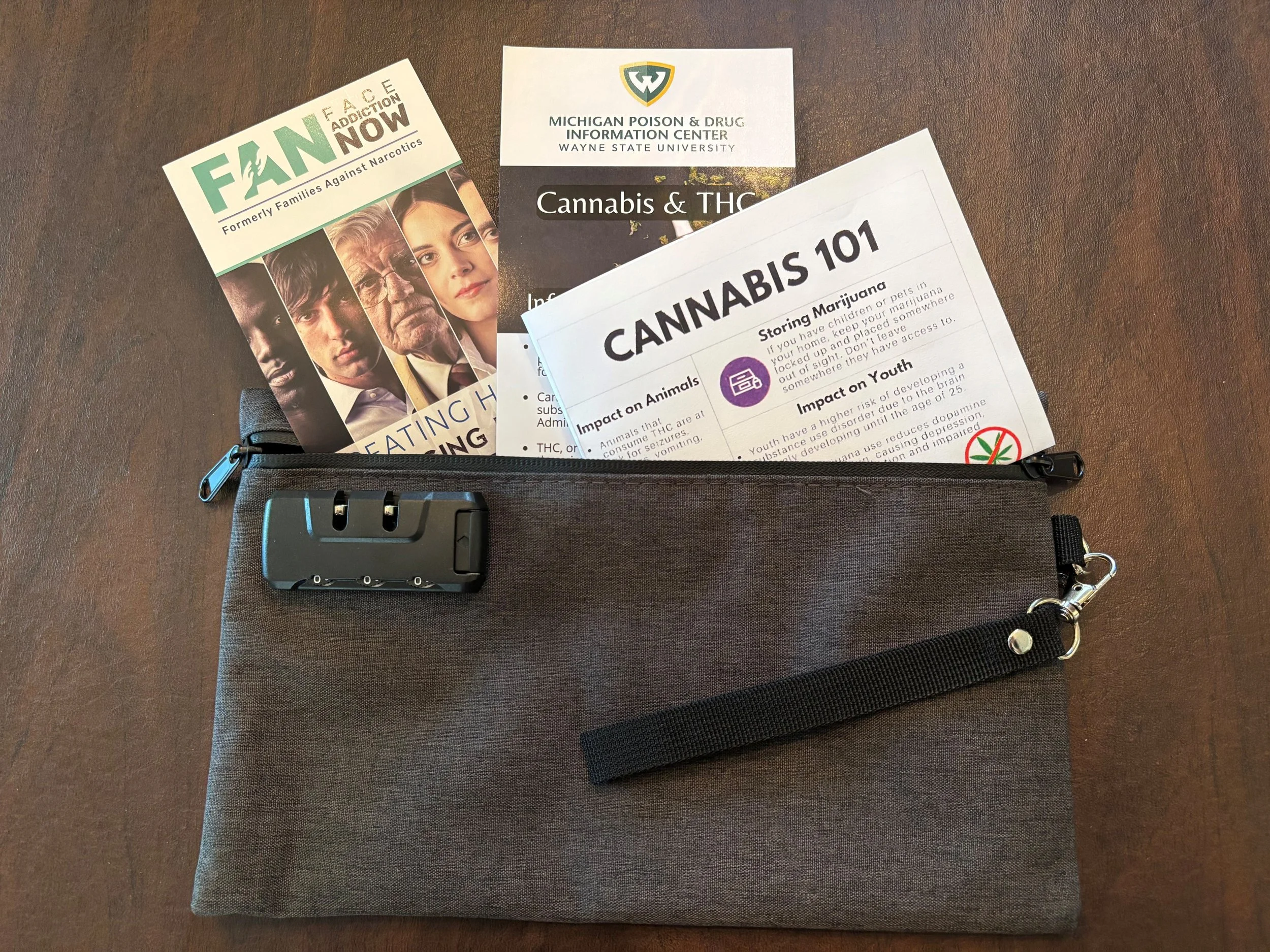 Marijuan Lock Bag with inserts (1).jpg