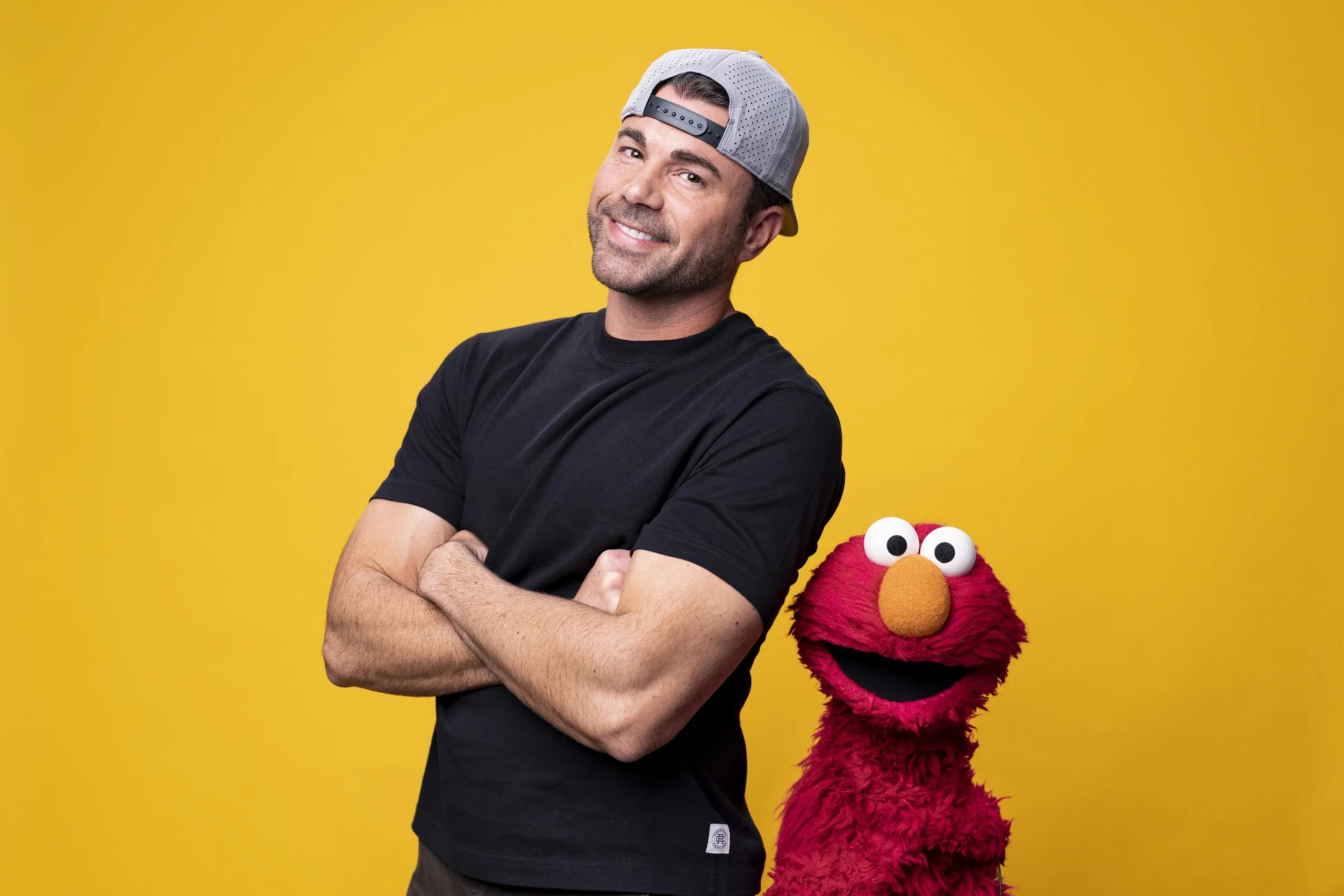 20251203_ET_Elmo and Mark Rober_0001.jpg