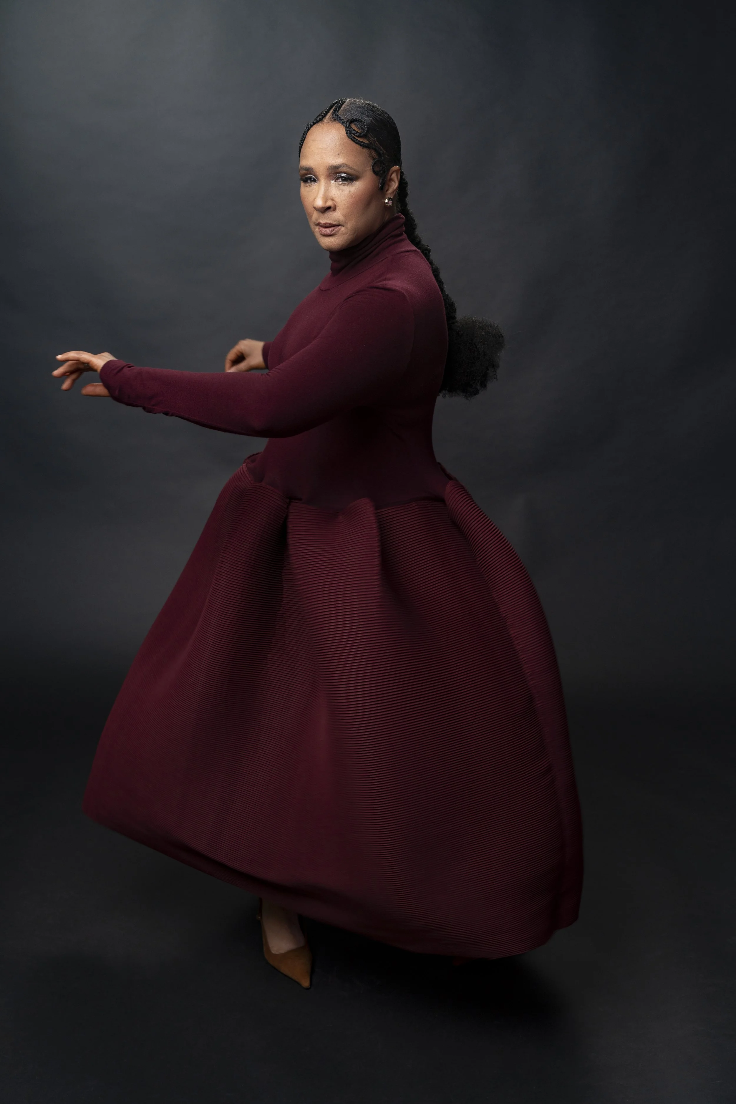 20240606_ET_Bridgerton Photos_Thompson and Rosheuvel_0054.jpg