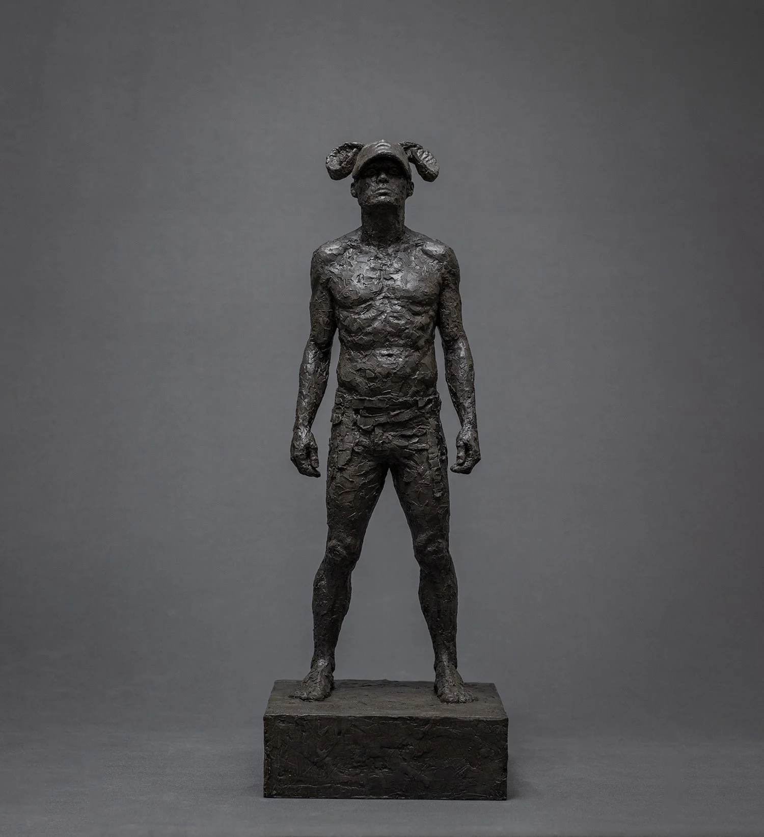 amun resin 01 small.jpg