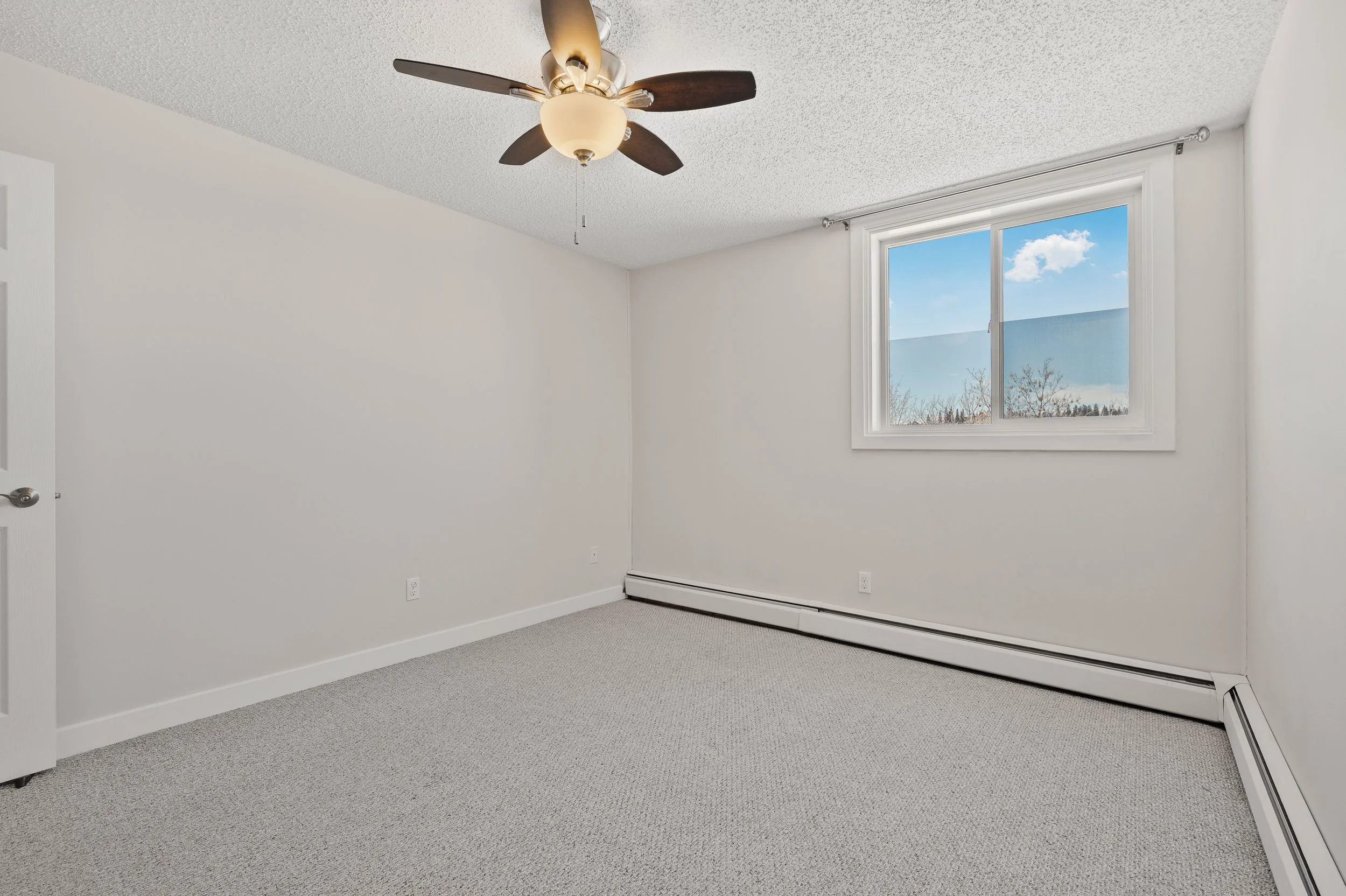 47 Sturgeon Rd-19.jpg