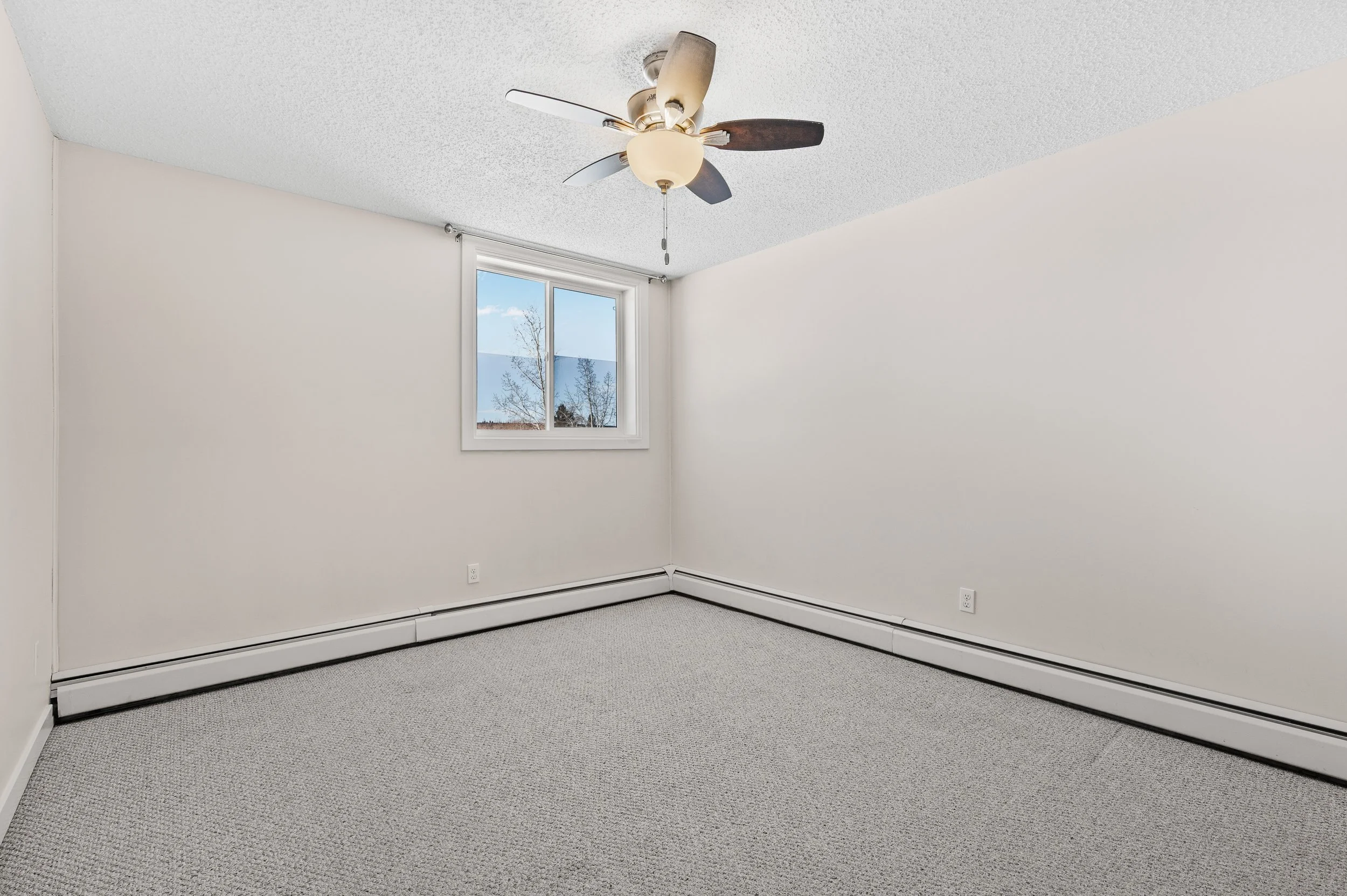 47 Sturgeon Rd-18.jpg