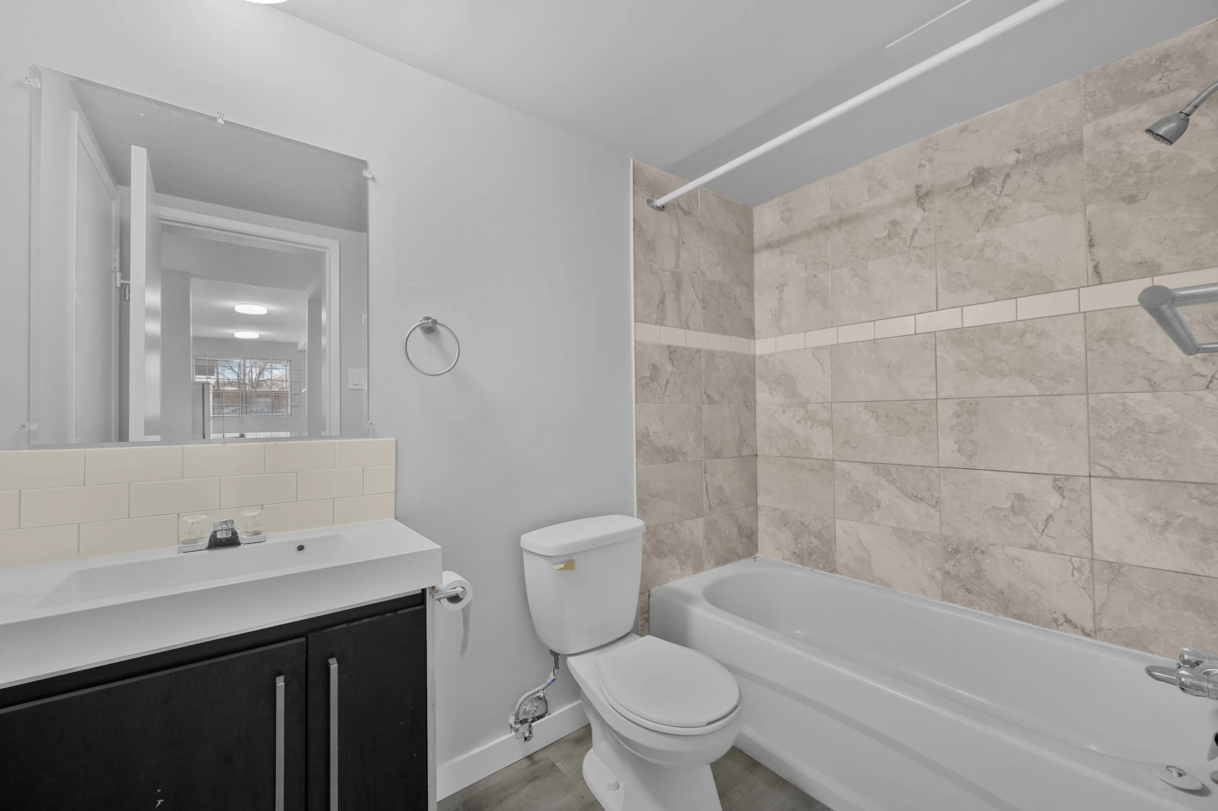 9740 82 Ave NW-18.jpg