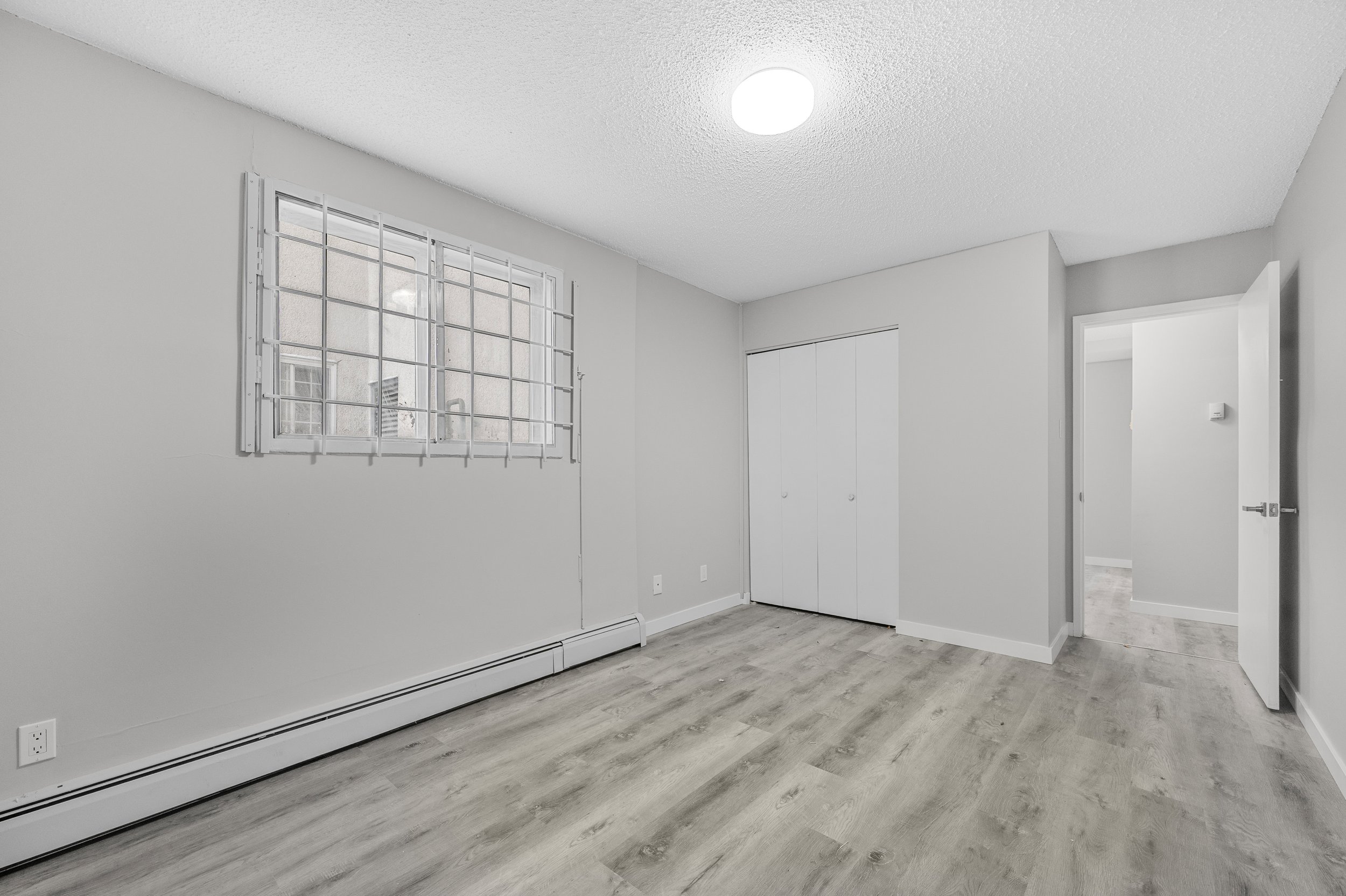 9740 82 Ave NW-17.jpg