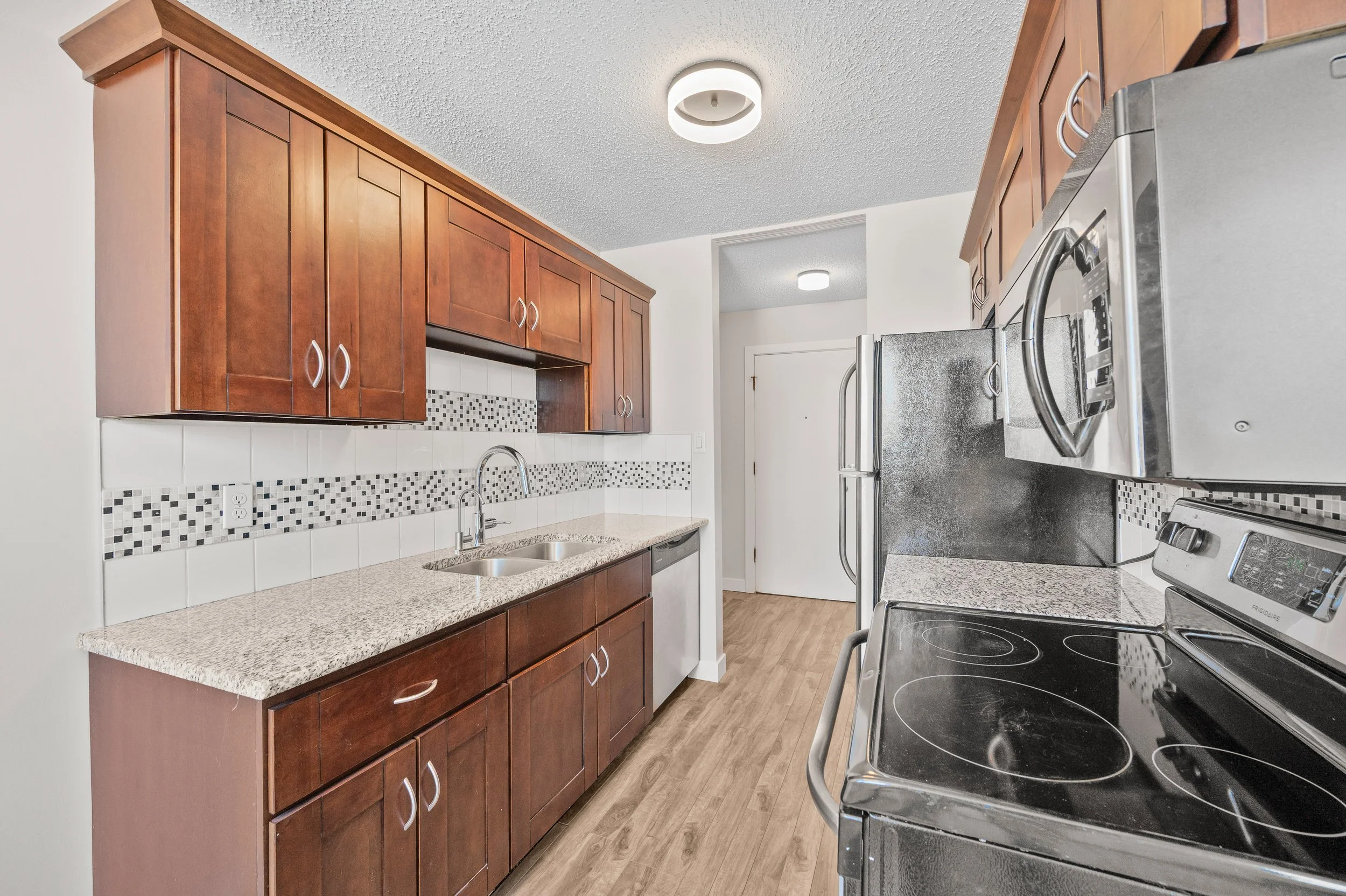 47 Sturgeon Rd-14.jpg