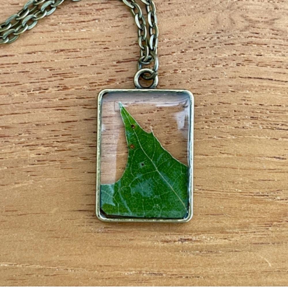 SMALL RECTANGULAR PETER’S TREE LEAF NECKLACE 2.jpg