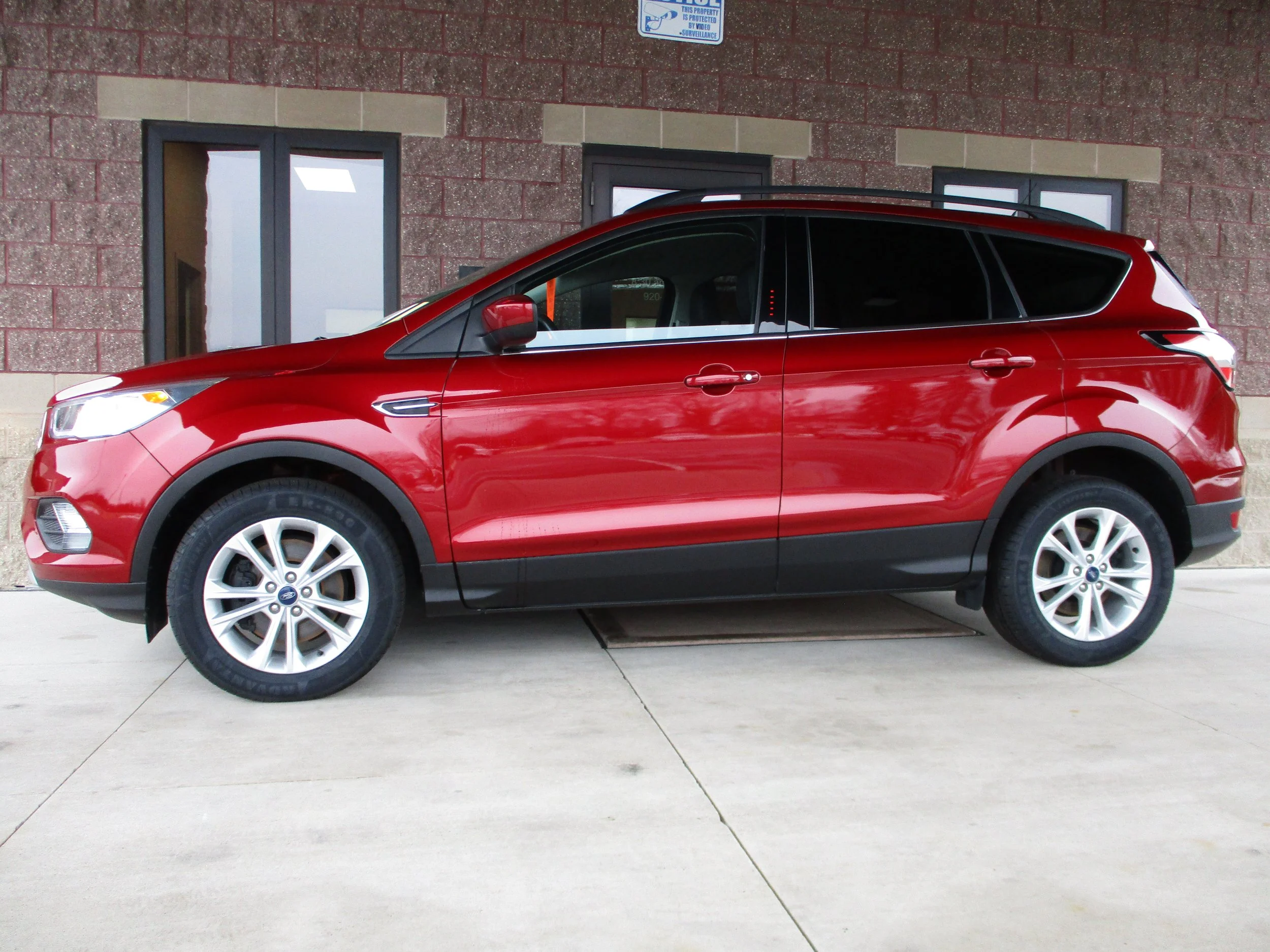 2018 Ford Escape SEL - $14,000