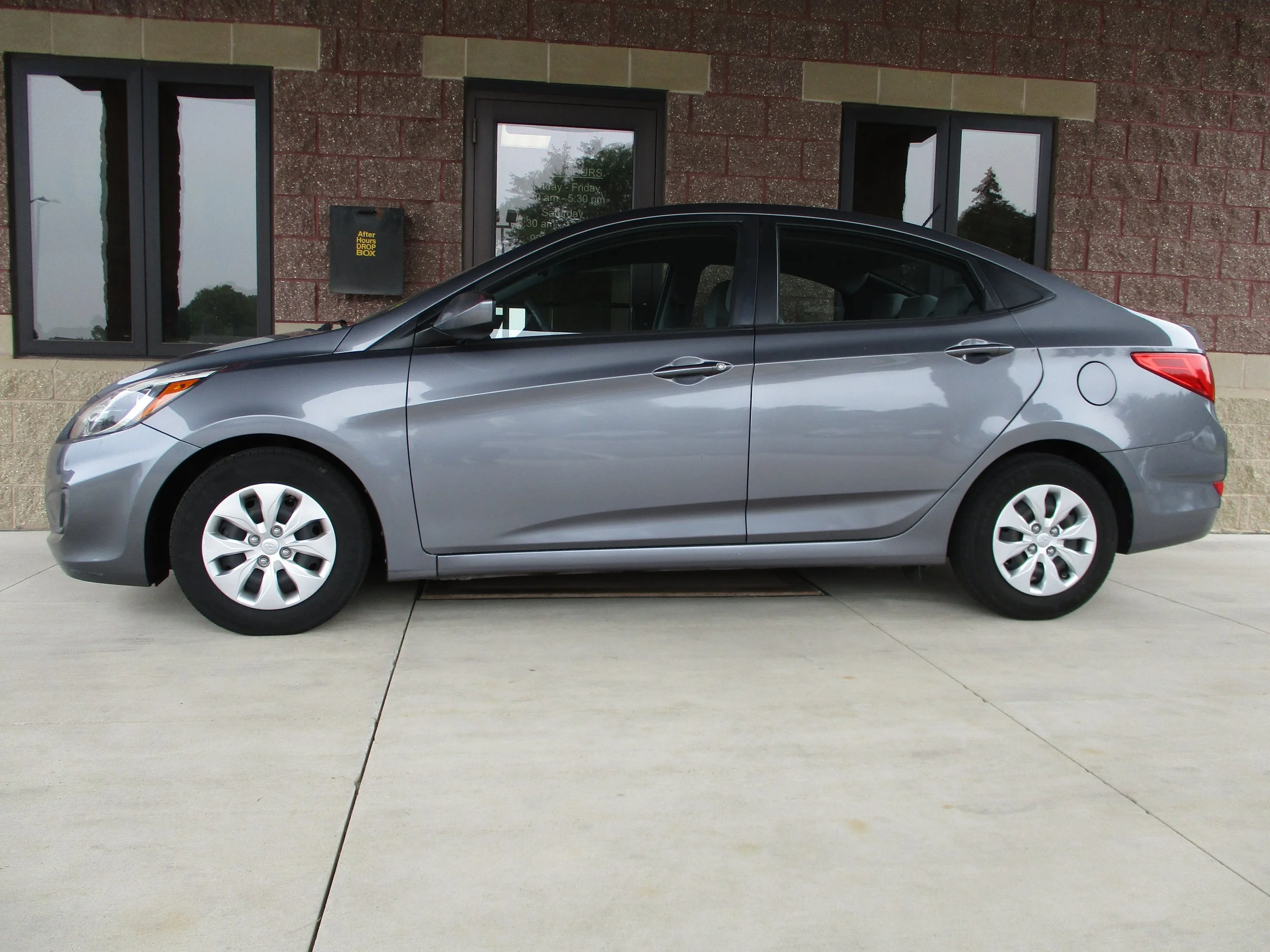 2017 Hyundai Accent SE - $6,500