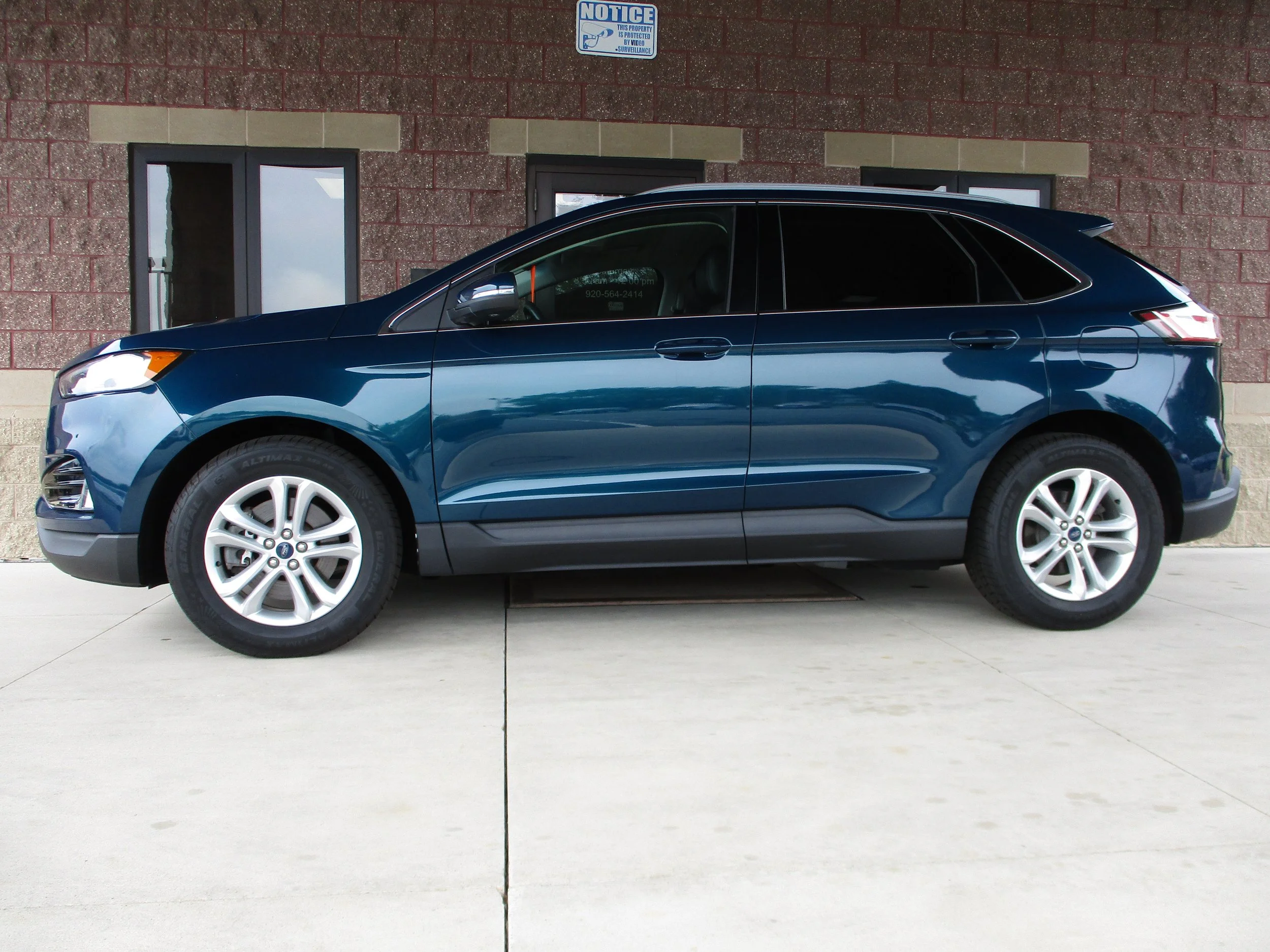 2020 Ford Edge SEL - $21,500