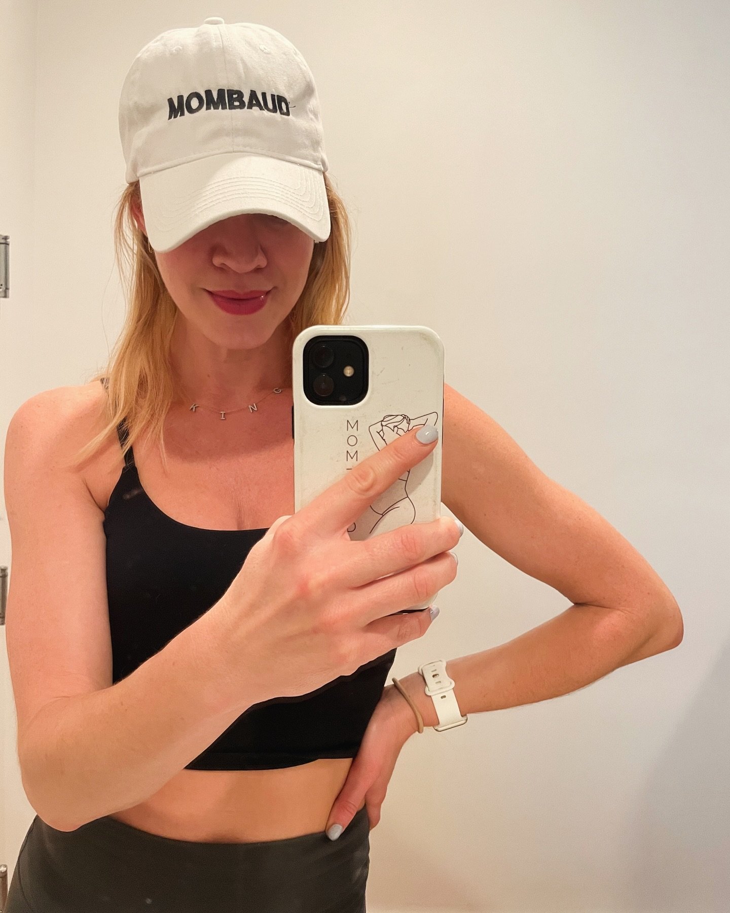 Moms-to-be, new moms, and veteran moms all need support through all different parts of their journey. Give the gift of wellness this #mothersday ! Any gift card purchase over $100 will get a free MOMBAUD hat! 

#momlife #momtobe #momsofnyc #prenatalf