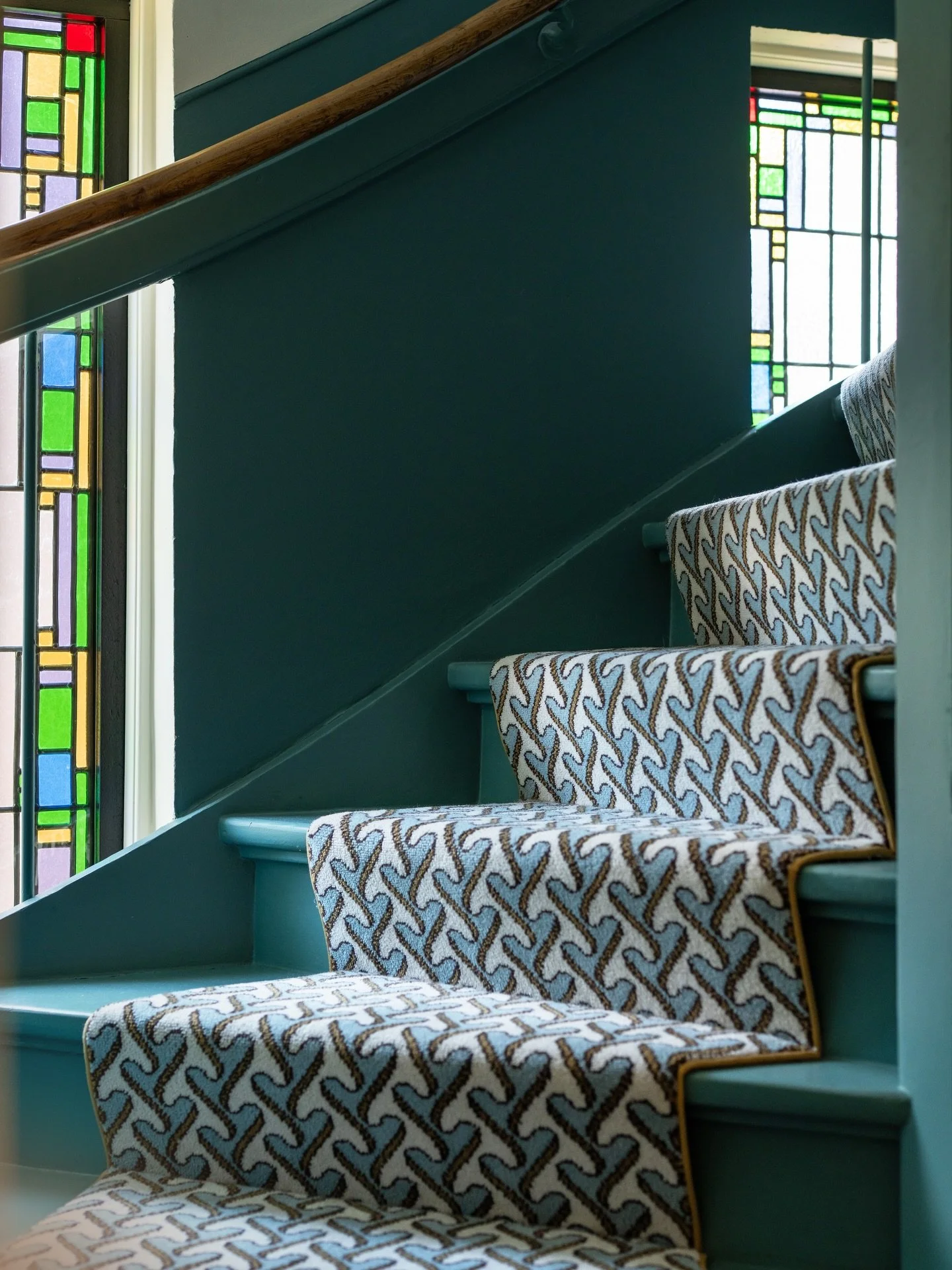 Uhm weten jullie dit zeker?! 

Dit was het moment waarop de klant twijfelde.

&ldquo;Is dit niet te veel?&rdquo;

Dat is voor ons vaak het beste teken.
Want net buiten comfort ontstaat karakter.

Natuurlijk zorgen we voor balans, maar koorddansen op 