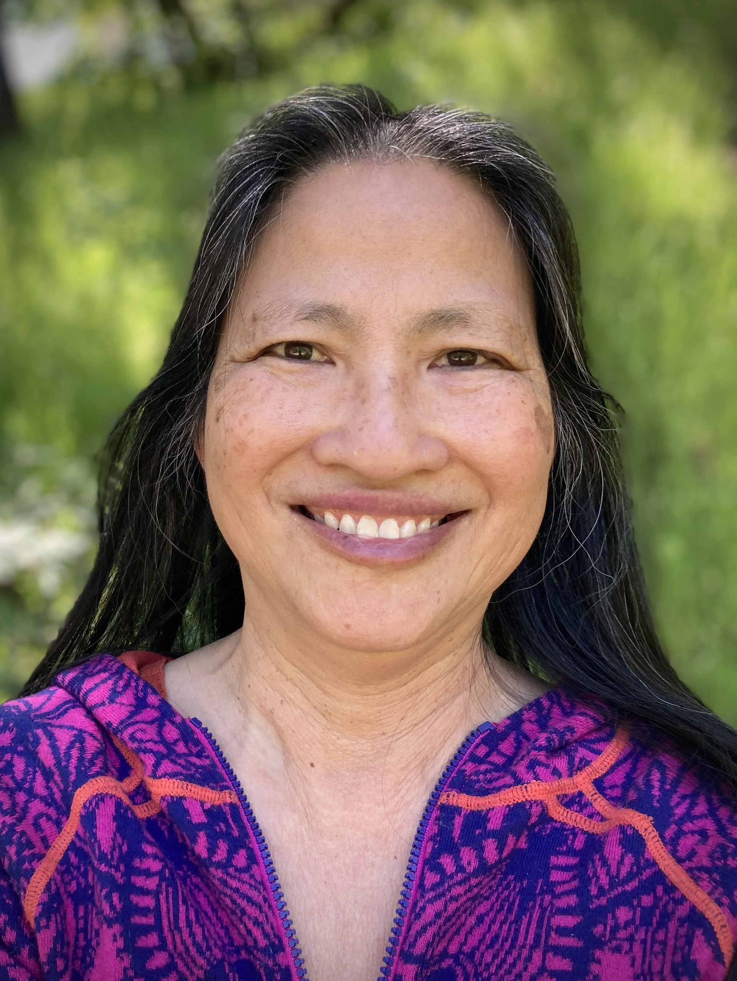 Angela Lau 