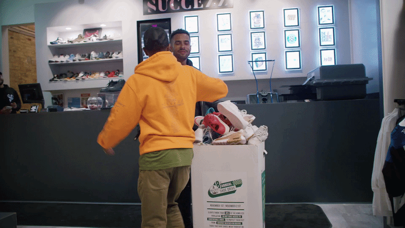 NikeAllFor1xKicks4TheCity-ezgif.com-video-to-gif-converter-2.gif