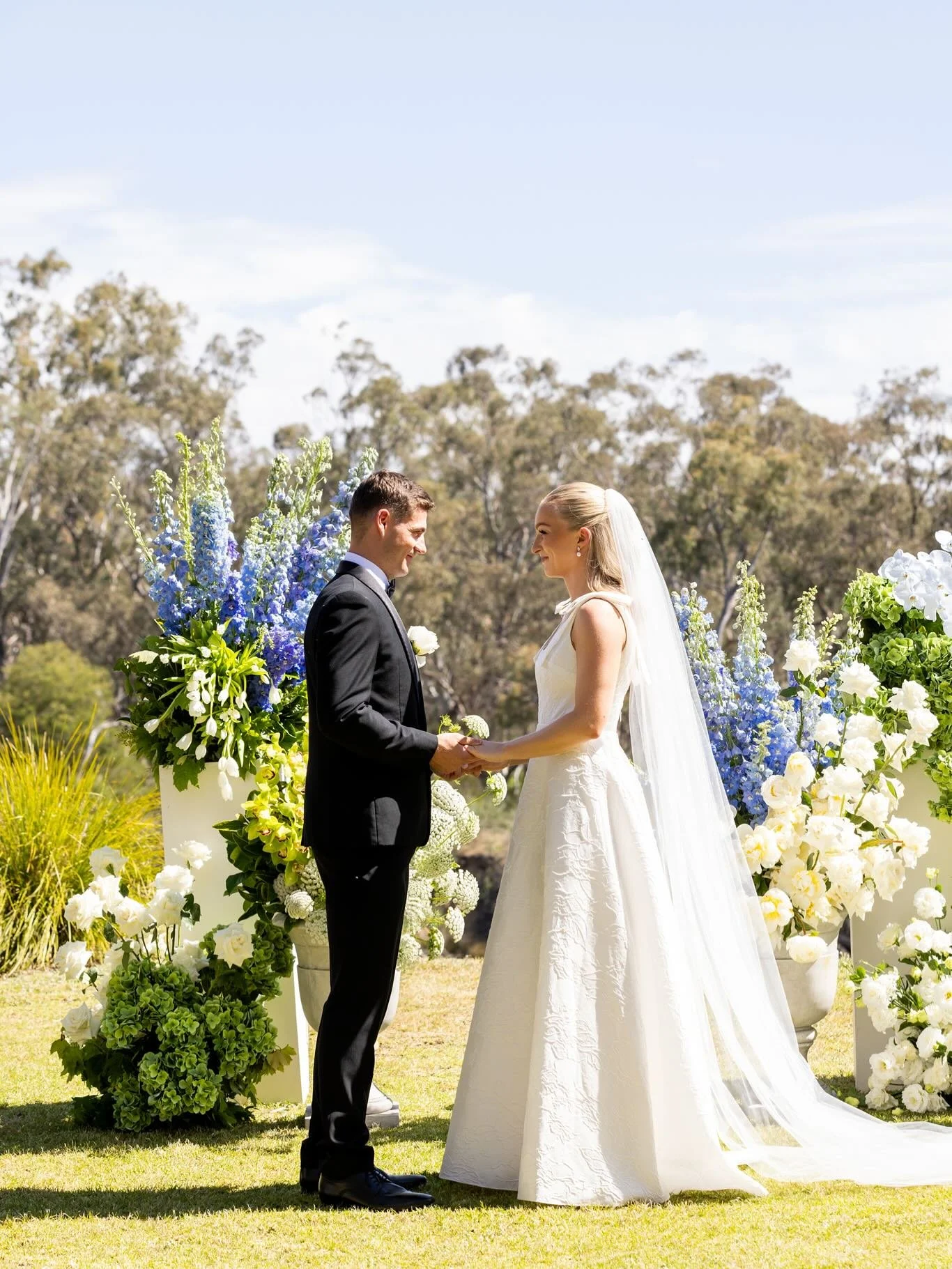 A few very special moments, for two very special humans, that is Mr and Mrs Mattingly 💙🤍