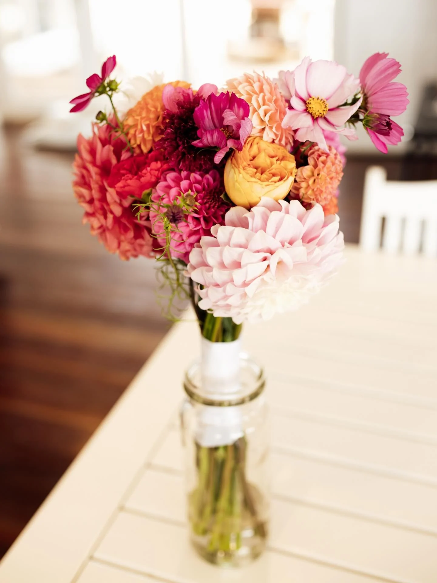 A weekend off all offical wedding duties, as I get to celebrate two gorgeous friends day I do today 🤍🌸❤️🥂