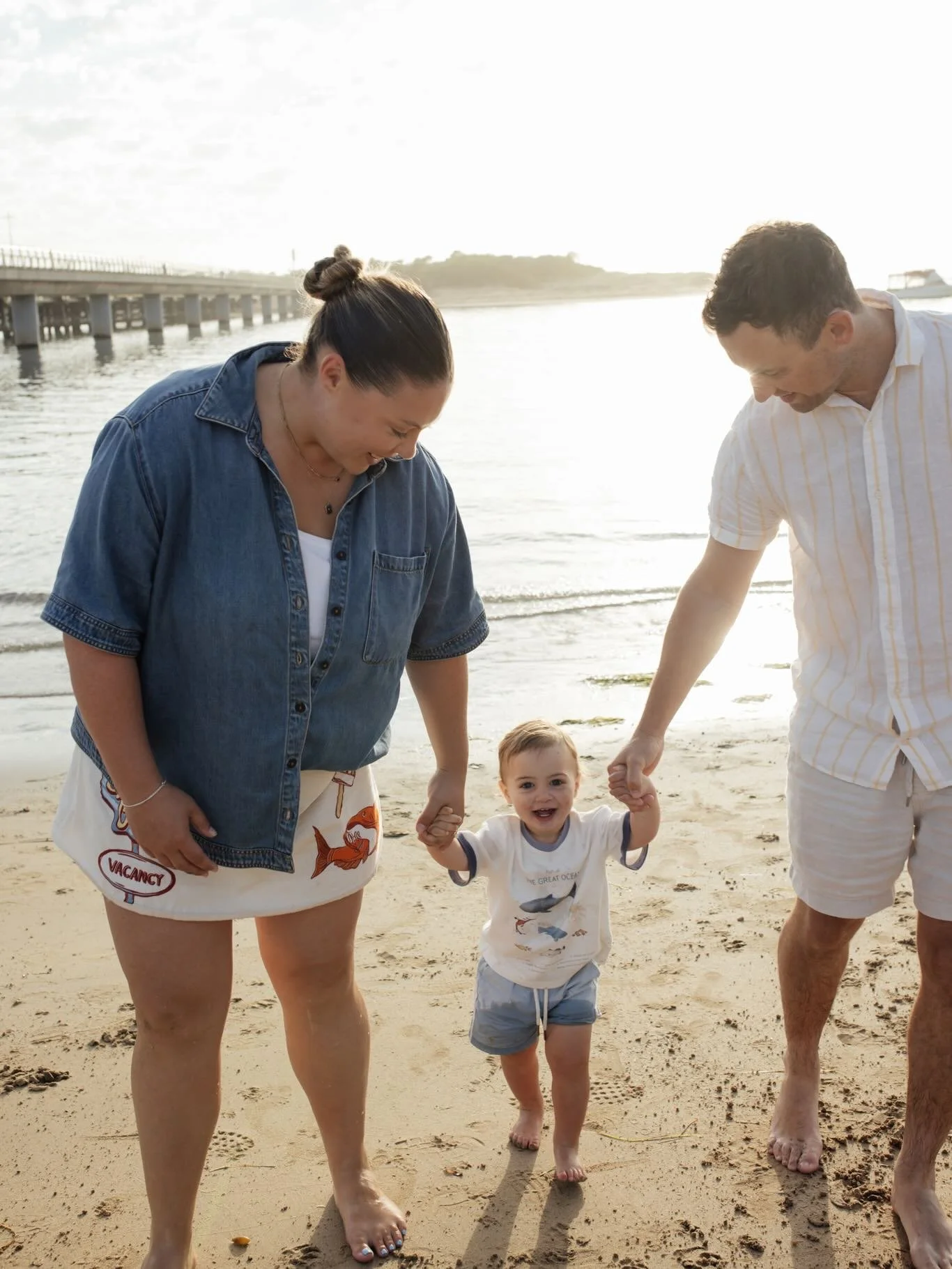 Many moons ago I photographed Molly and Judd&rsquo;s wedding on her family&rsquo;s property in the Riverina. Yesterday morning, I had the honour of capturing them again, but this time as a family, along the beautiful coastline of Ocean Grove and Barw