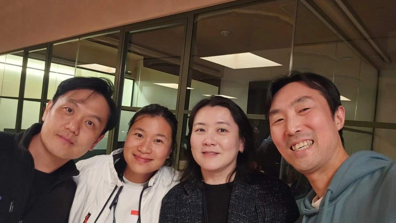 Give First, Rise Fast: The Hidden Engine Behind Founder Impact