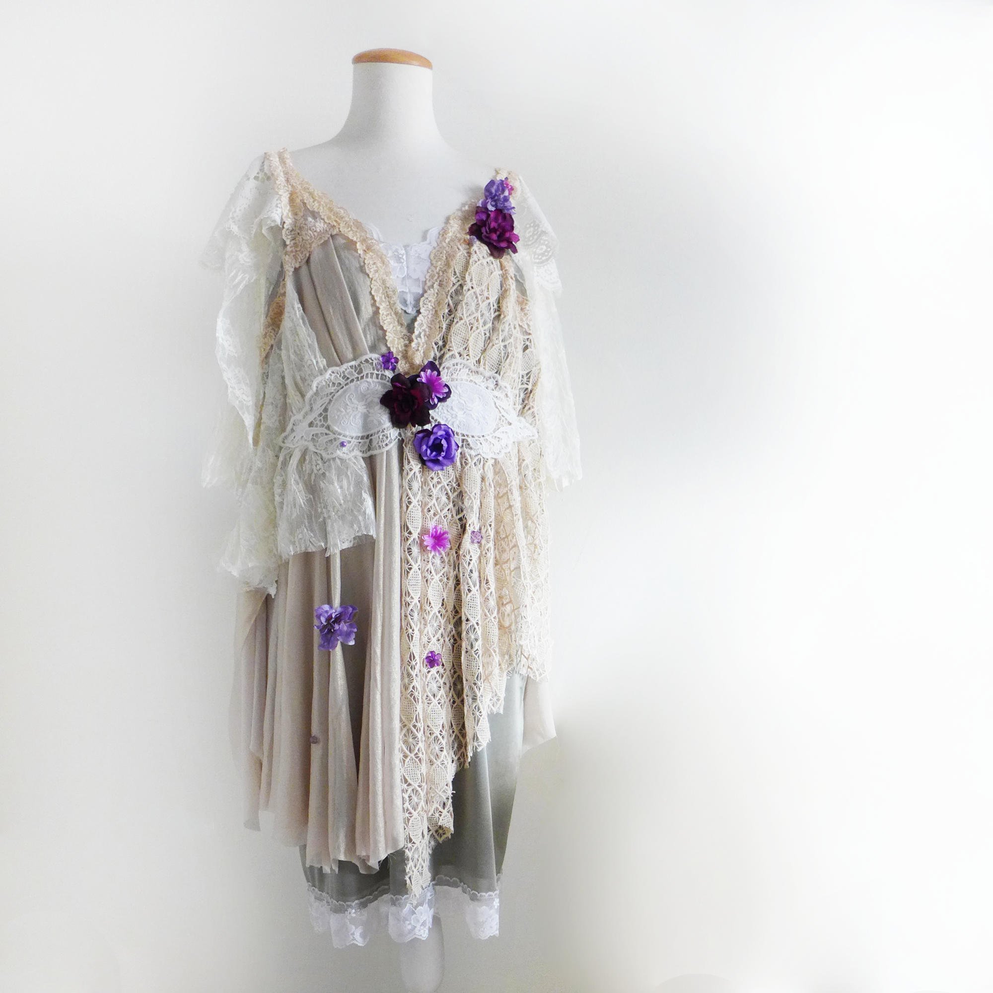 VISERYS dress 3.jpg