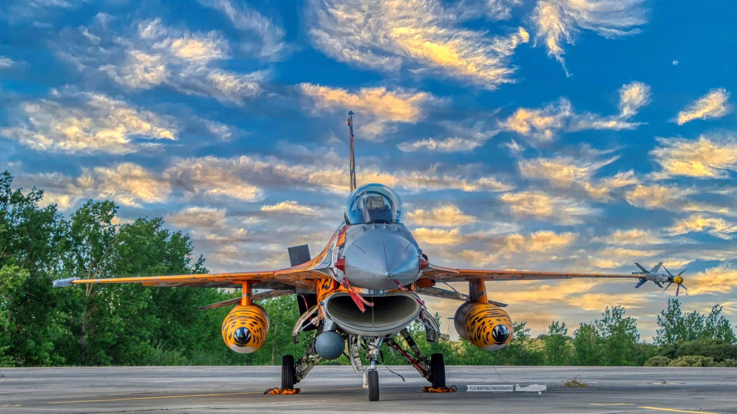 NTM 2021 FAP BA Nº11 LPBJ - Beja....The Finale!
FAP 15116 Lockheed Martin F-16MLU Special Livery
