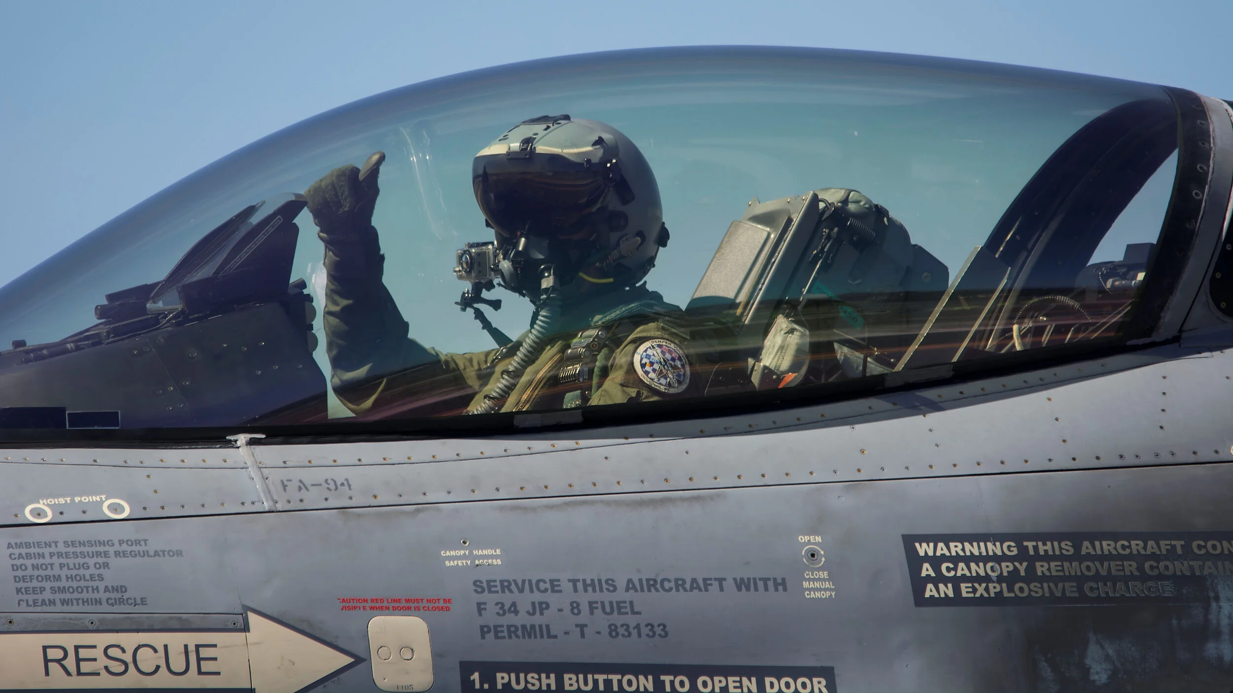 FAP BA5 Open Day 2018 Sept 2016 - Belgian Air Force F-16 Pilot