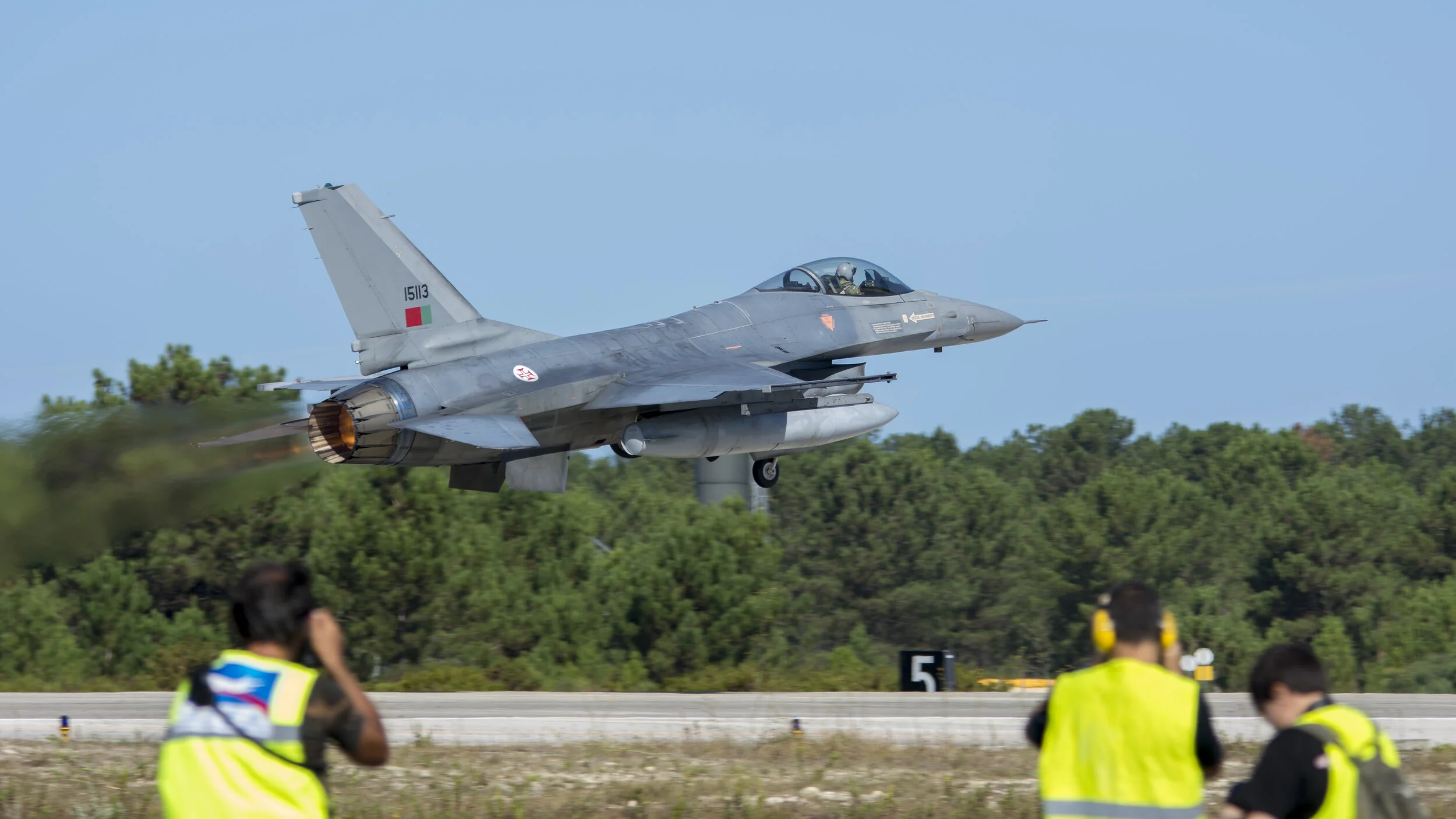 FAP BA5 Monte Real, Portugal. Spotters Day 2017. 15113 Portuguese Air Force General Dynamics F-16MLU