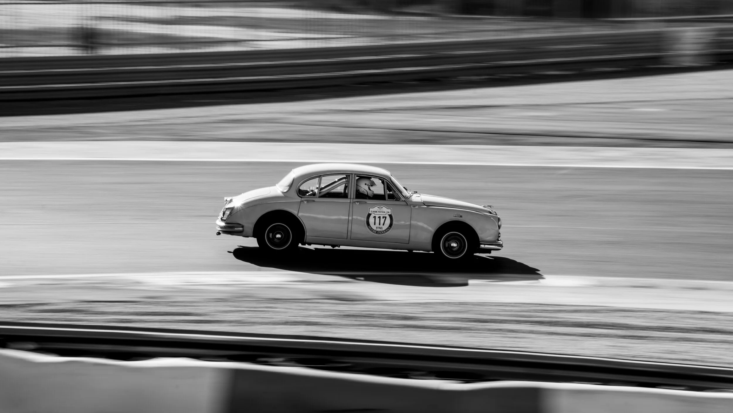 Estoril Circuit, Portugal. FIA Masters Historic F1 Oct 2017. Jaguar MK2