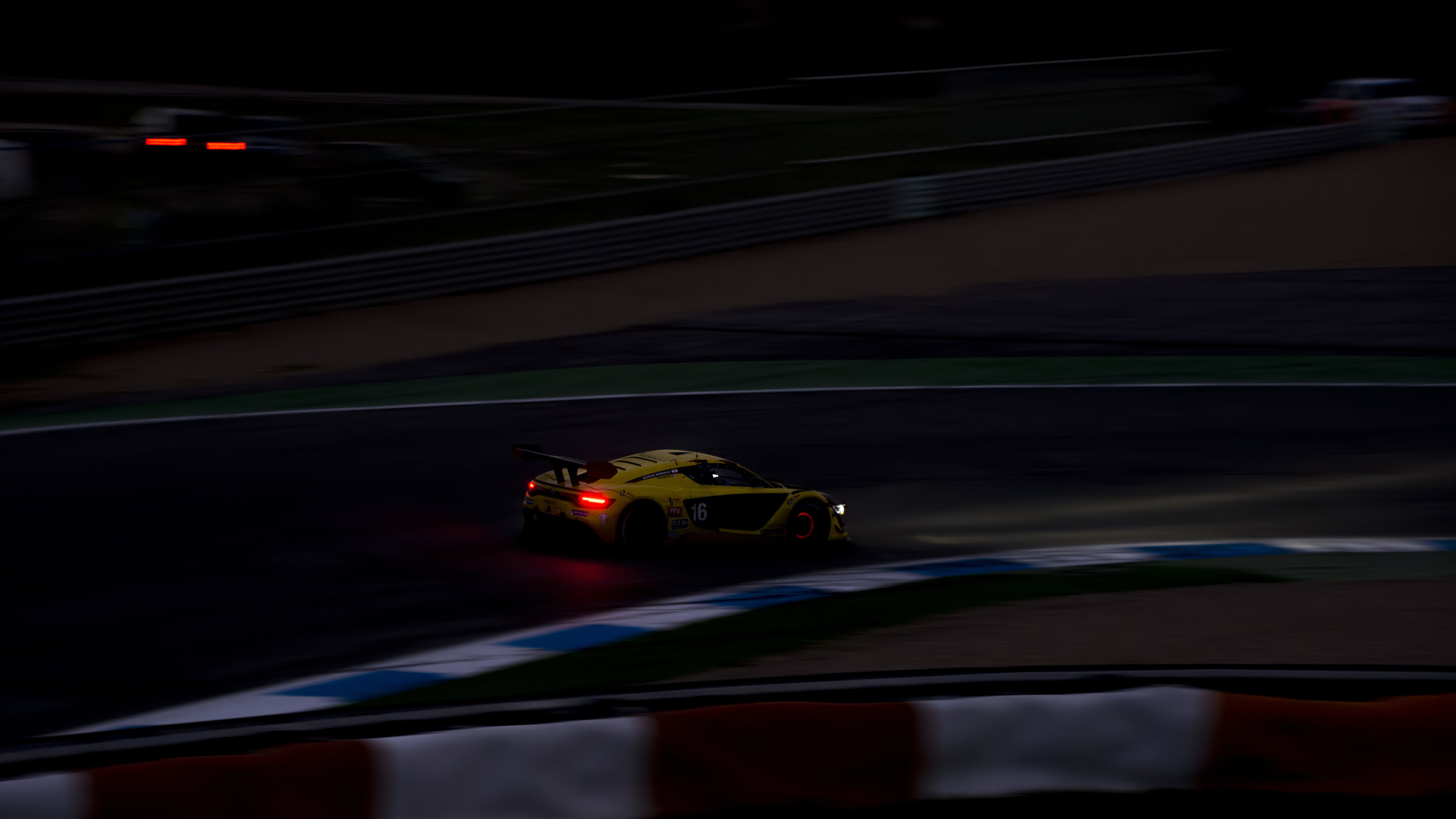 Estoril Circuit, Portugal. VdeV Endurance Series Nov 2017. Renault RS 01