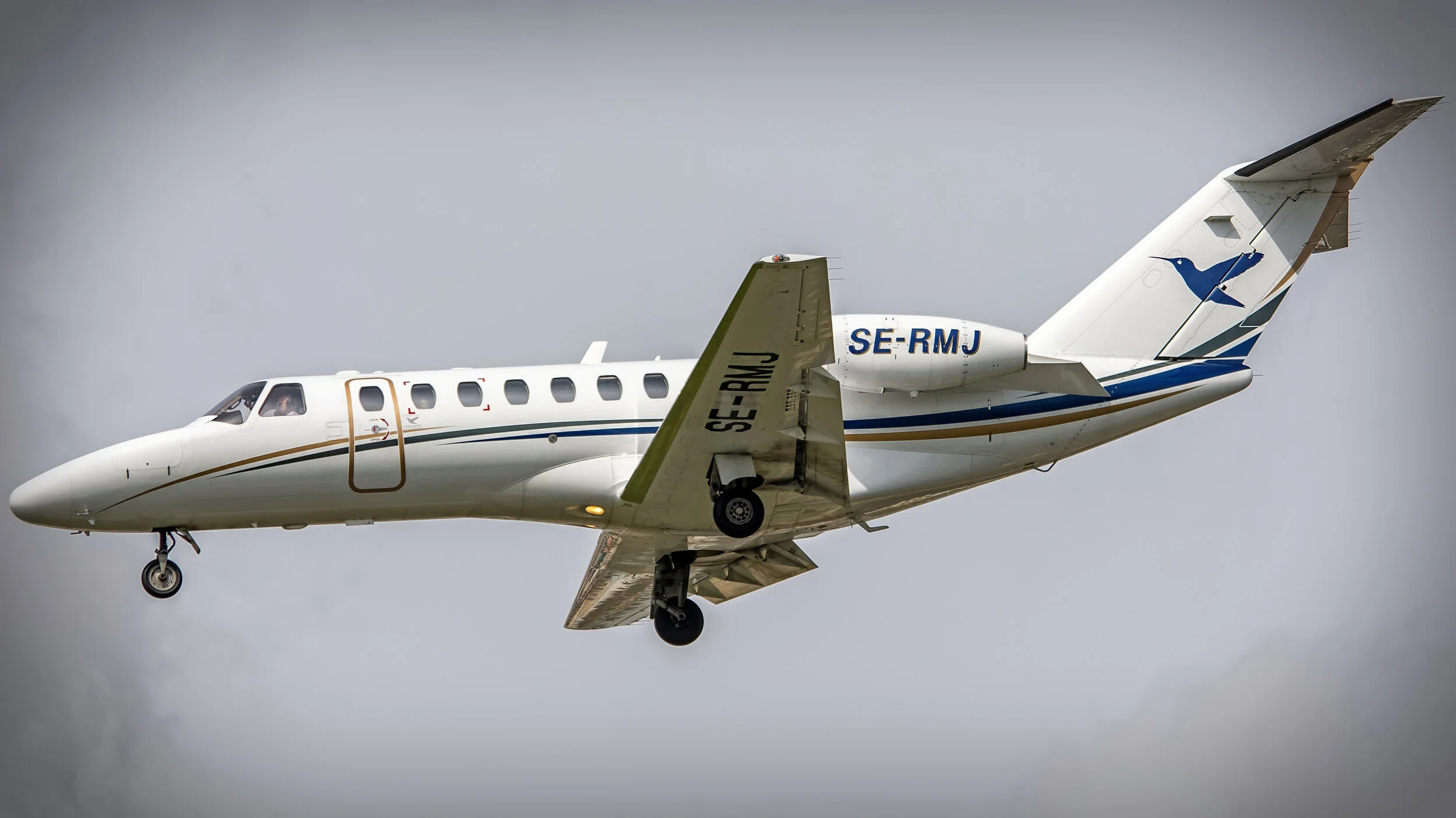 LPPT (Lisbon, Portugal) SE-RMJ Cessna 525B Citation CJ3