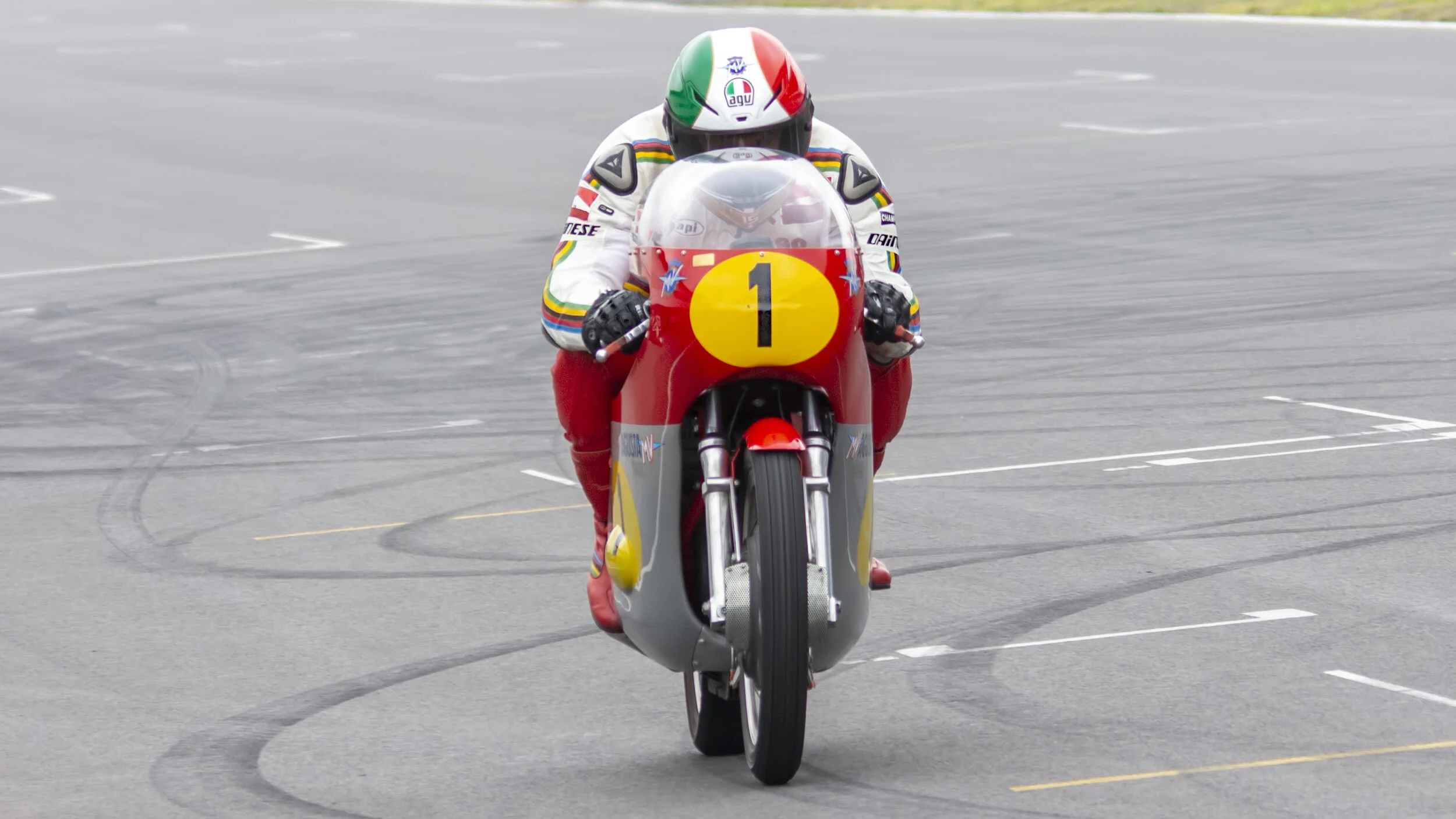 Estoril Circuit, Portugal. Estoril Classics 2019. Spirit of Speed - Road Racing Moto GP Collectors - The Legendary Giacomo Agostini