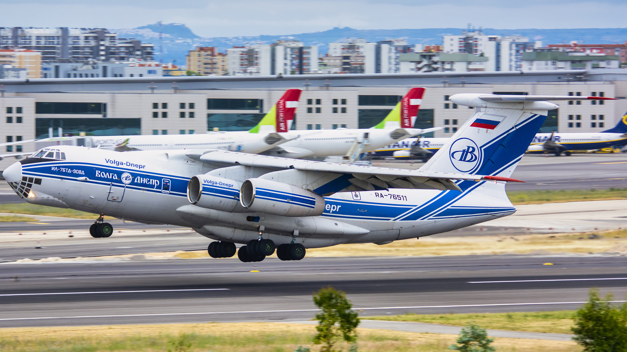 LPPT (Lisbon, Portugal). Volga-Dnepr Airlines RA-76511 Ilyushin II-76TD-90VD