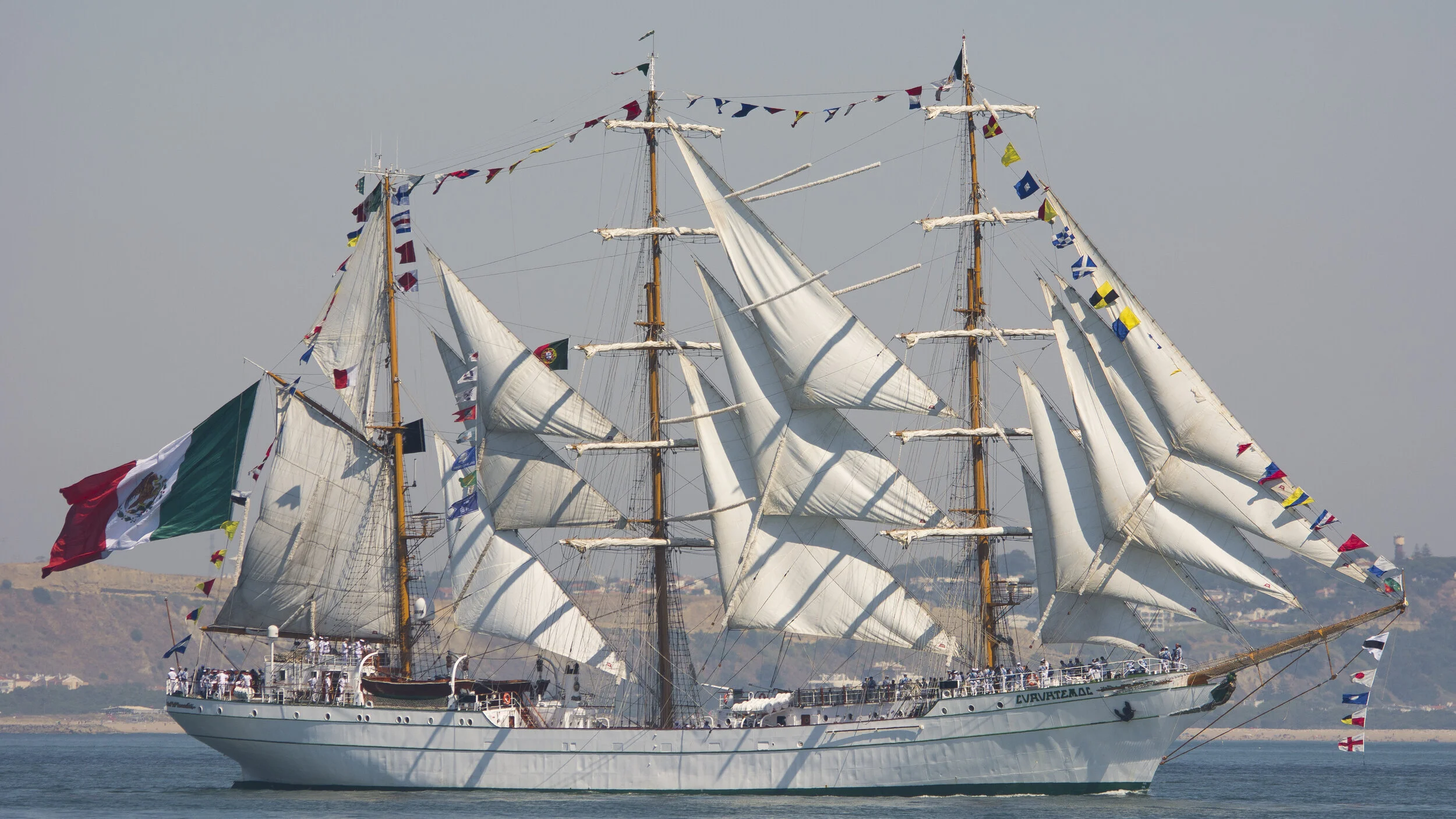 Tall Ships Race - Race 2 Lisbon/Cadiz 2016
Mexican Navy: CUAUHTEMOC
Length: 89.72m - Rig: Barque 3 - Built: 1982