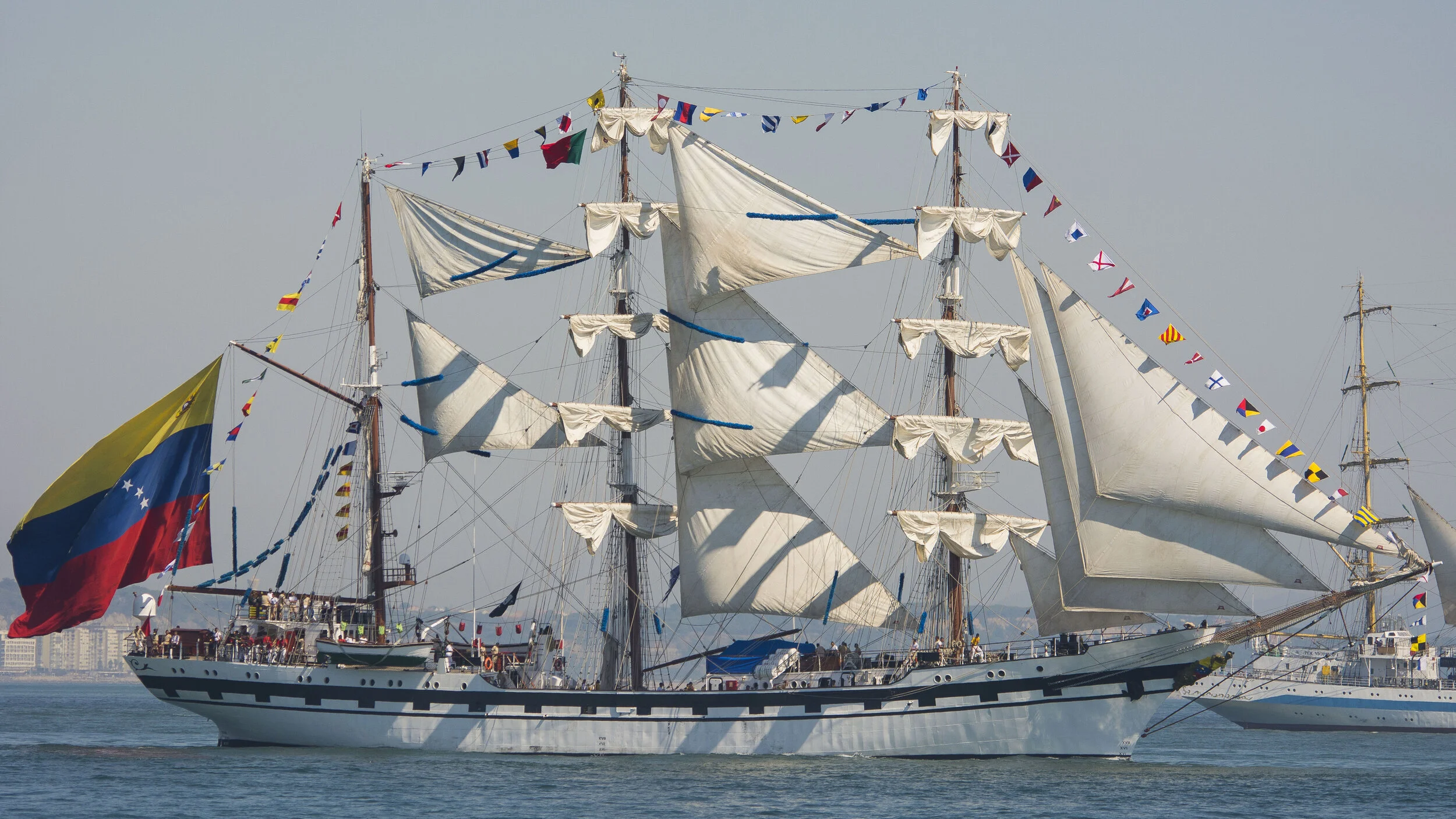 Tall Ships Race - Race 2 Lisbon/Cadiz 2016
Armada Bolivariana de Venezuela/Bolivarian Navy of Venezuela: SIMON BOLIVAR
Length: 84.3m - Rig: Barque - Built: 1980