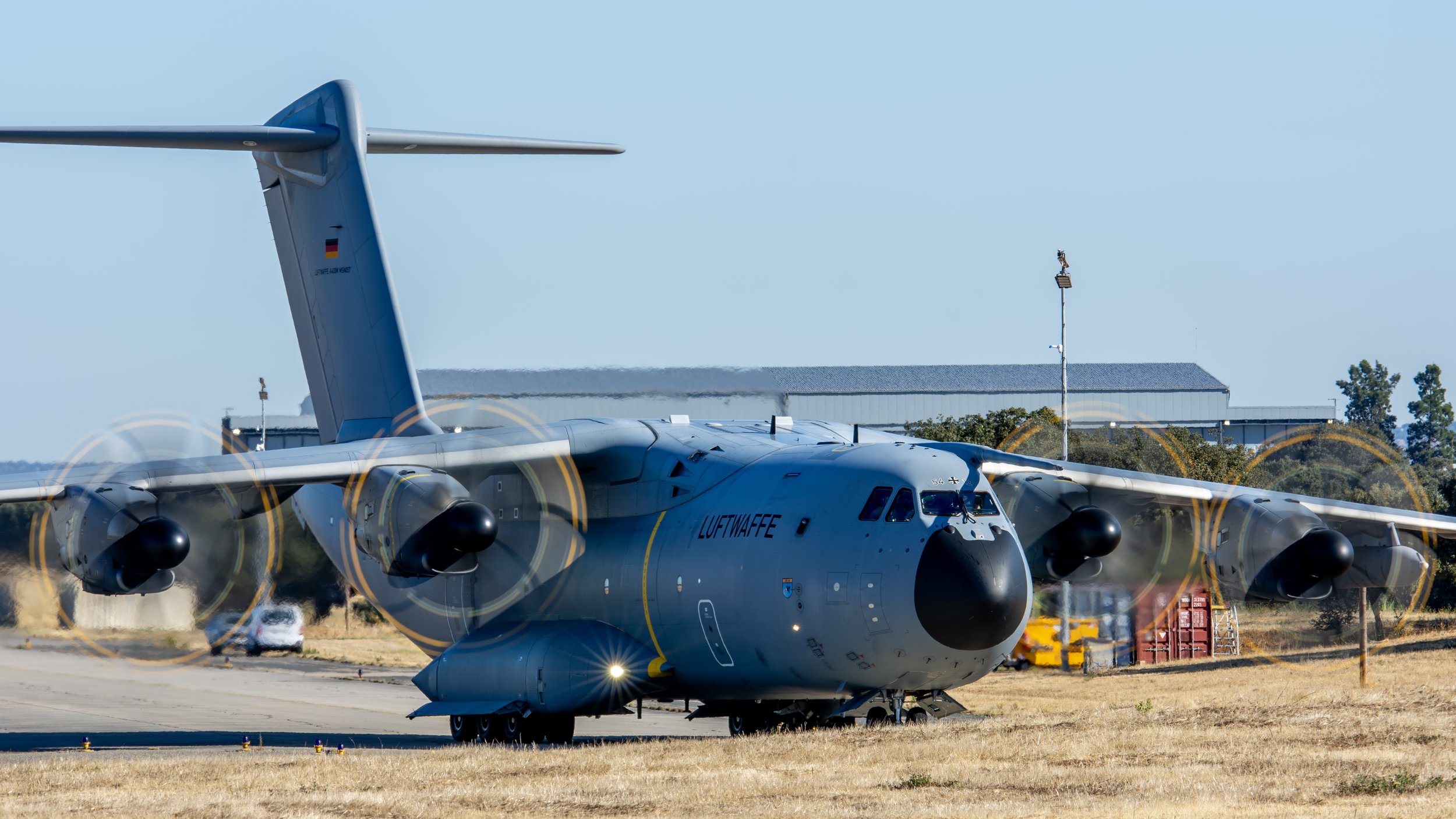 NTM 2025 FAP BA Nº11 LPBJ - Beja.
Luftwaffe (German Air Force) 54+12 Airbus A400M-180