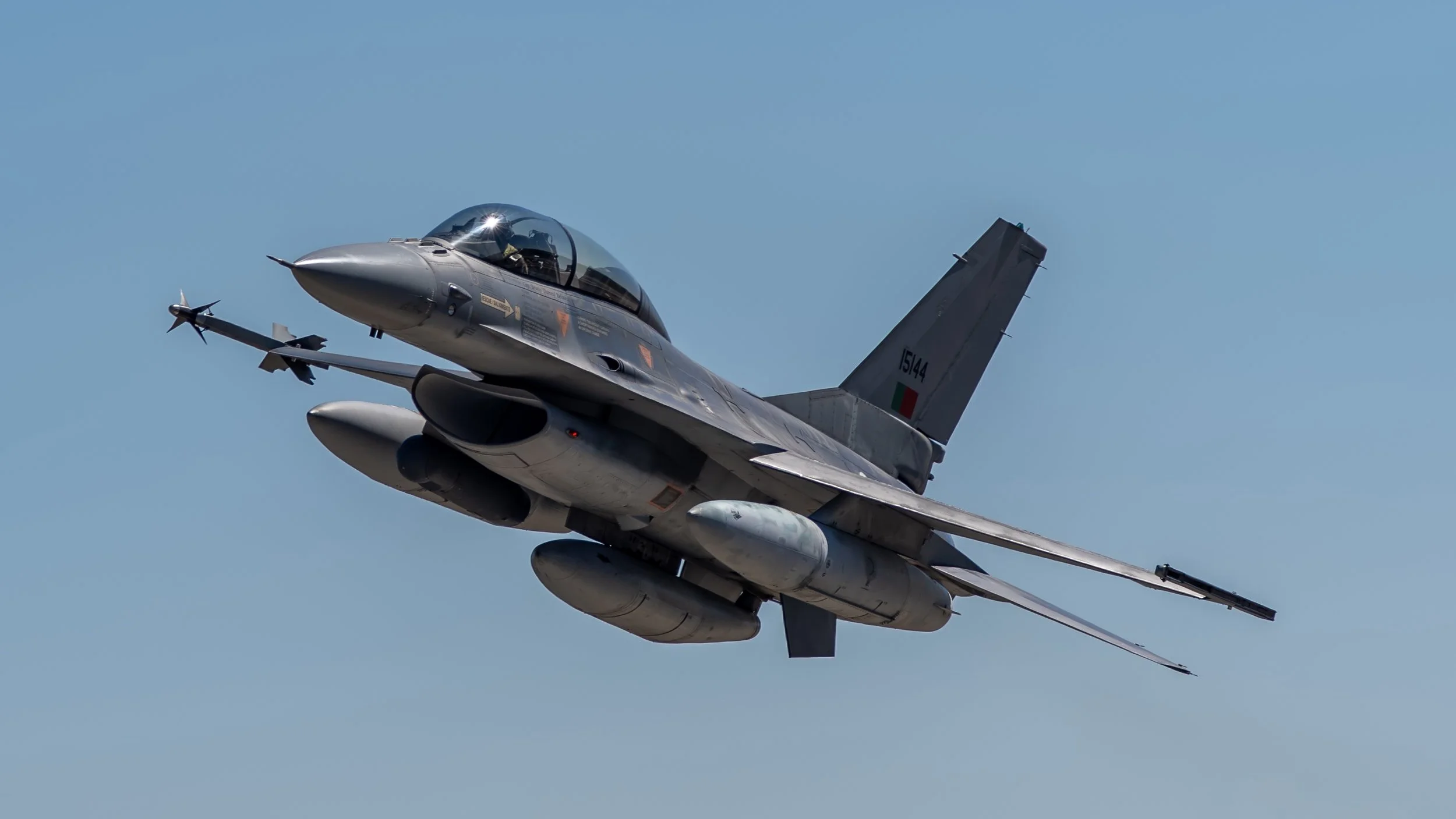 FAP BA5 Open Day 2018 Sept 2024 - FAP 15144 General Dynamics F-16B MLU