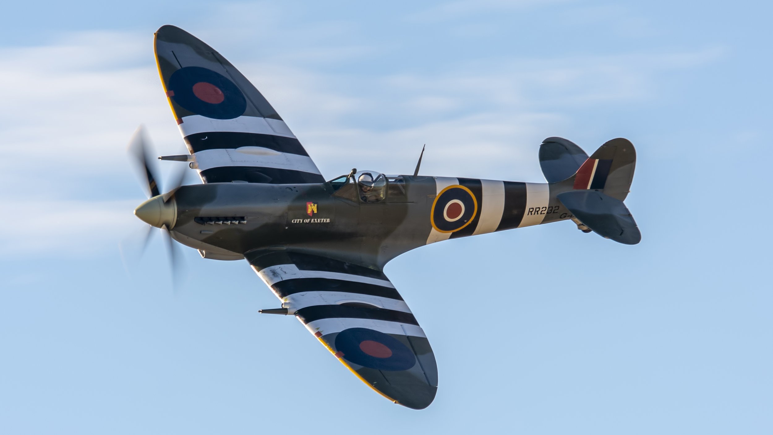 Supermarine Spitfire HF Mk.IX RR232/G-BRSF ‘City of Exeter’.