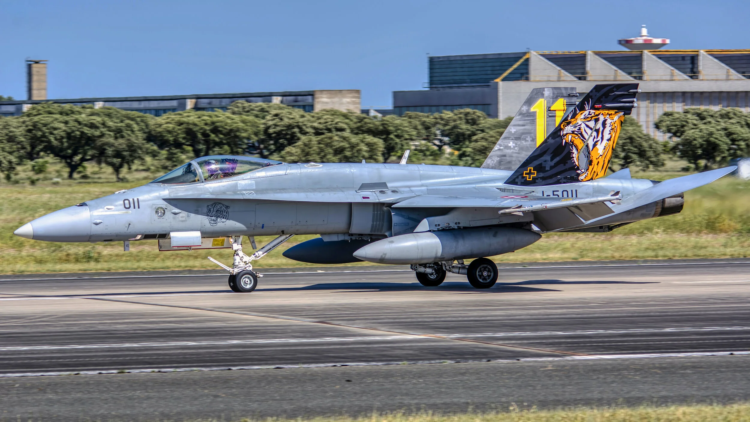 NTM 2021 FAP BA Nº11 LPBJ -Beja.
Swiss Air Force Sq11 Tigers J-5011 McDonnell Douglas F/A-18C-49

