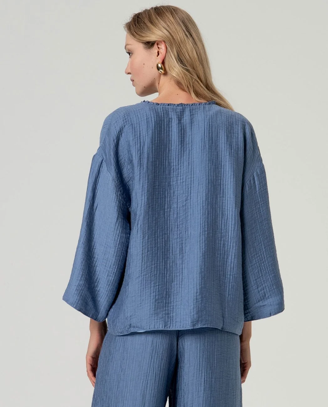 Kimono bleu 2  les lavandines cremieu.jpg
