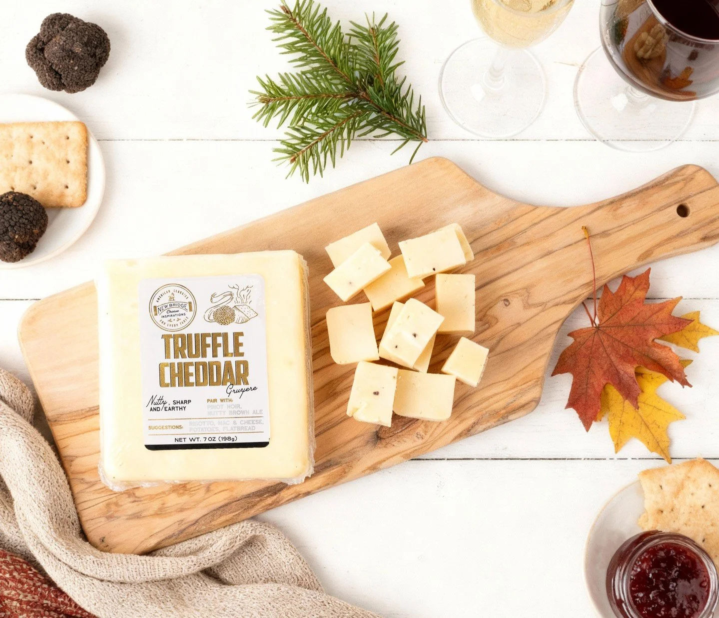Truffle season is calling&hellip; and we&rsquo;re answering with our Inspirations Truffle Cheddar Gruyere! Bold, and totally irresistible.

DM us to find our Truffle Cheddar Gruyere at a store near you!